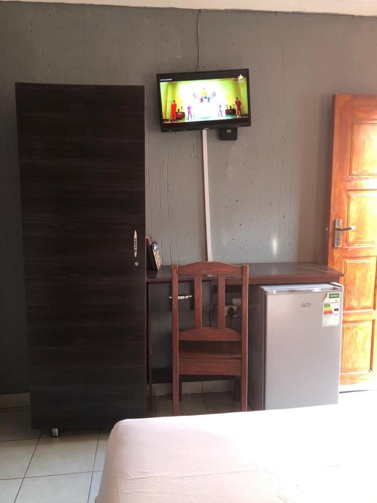 Basic Triple Room - Photo 2