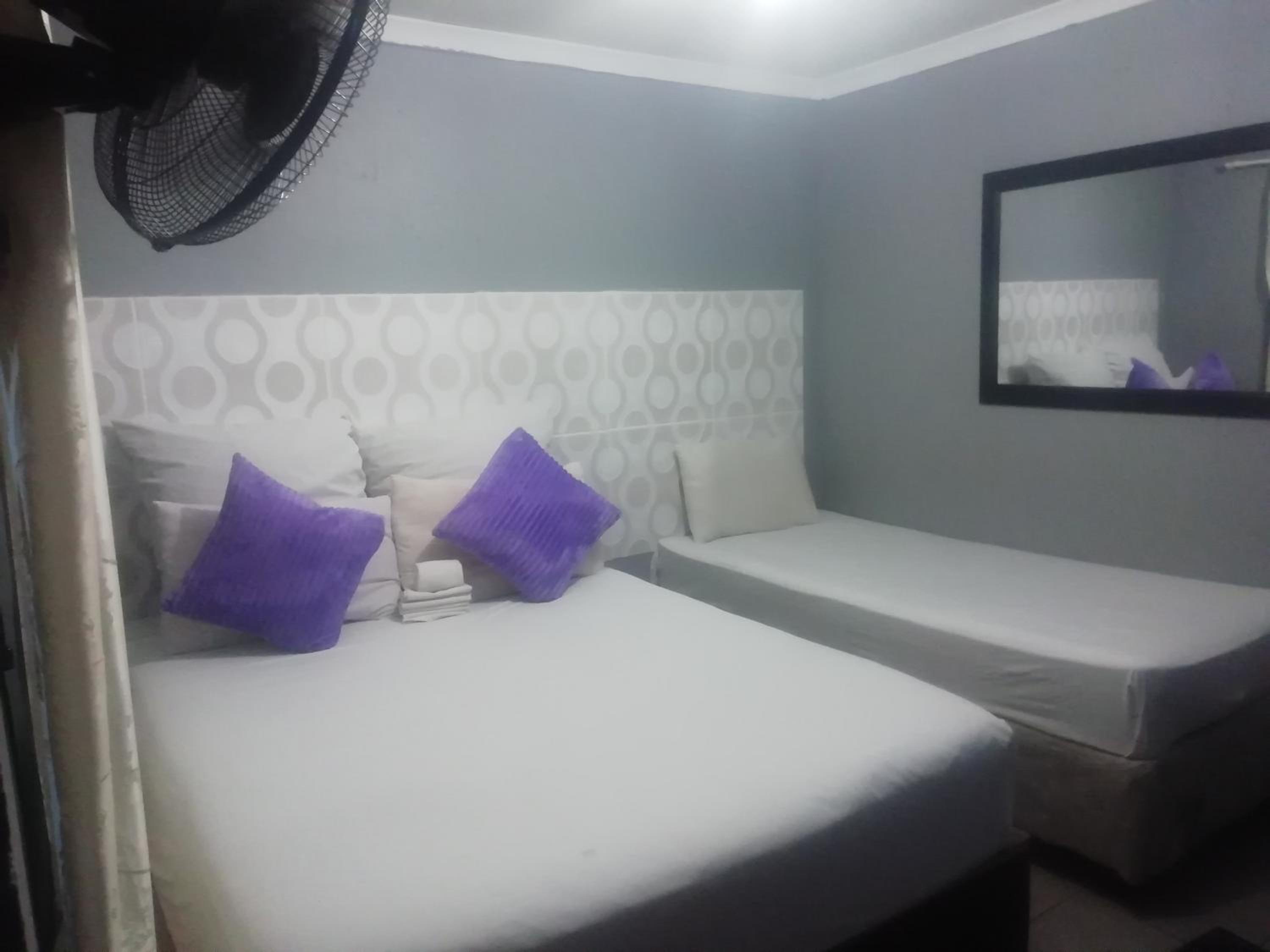 Budget Triple Room - Photo 2