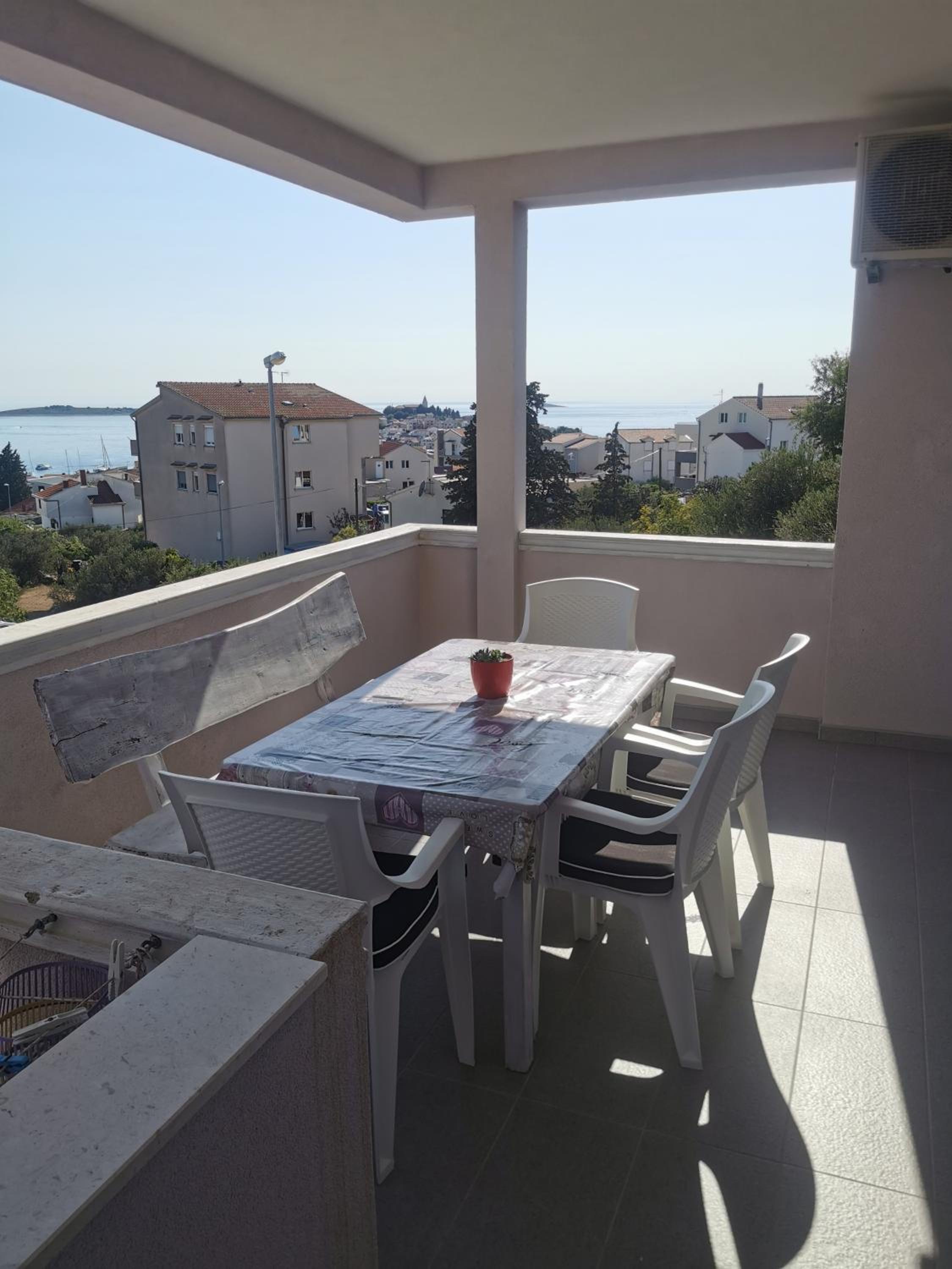 Apartment with Terrace