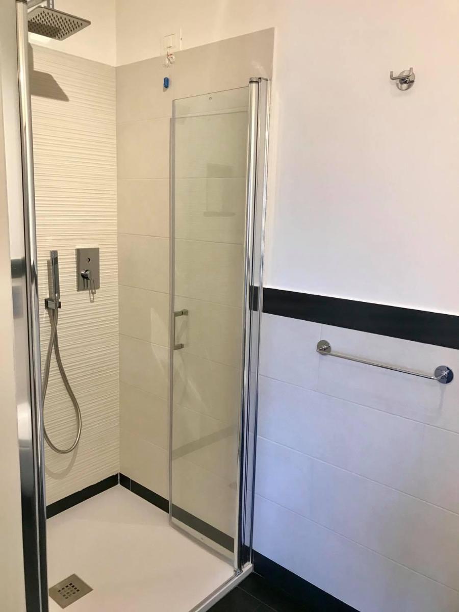 Deluxe Double or Twin Room with Side Sea View - Photo 3
