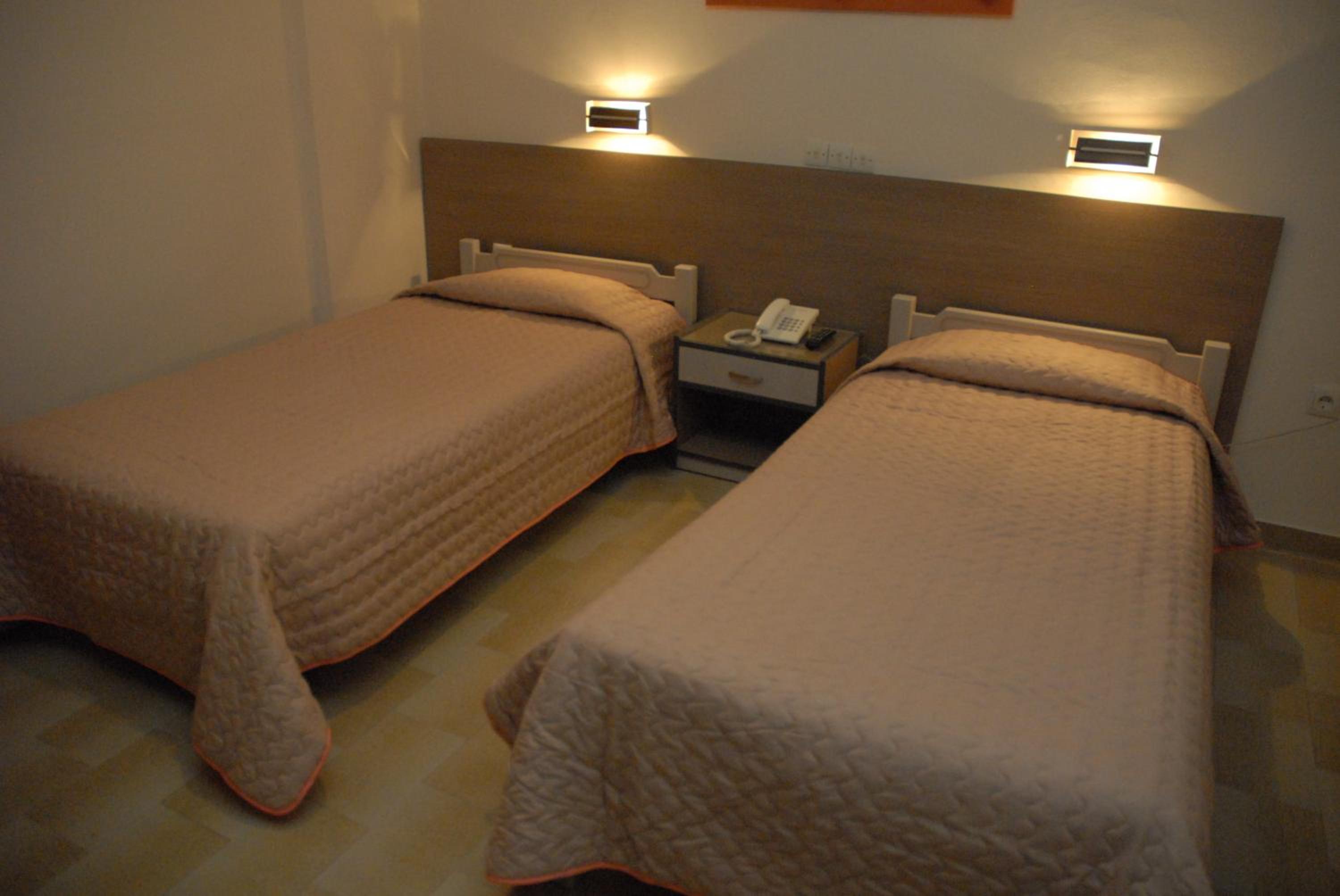 Superior Twin Room with Garden View photo 2