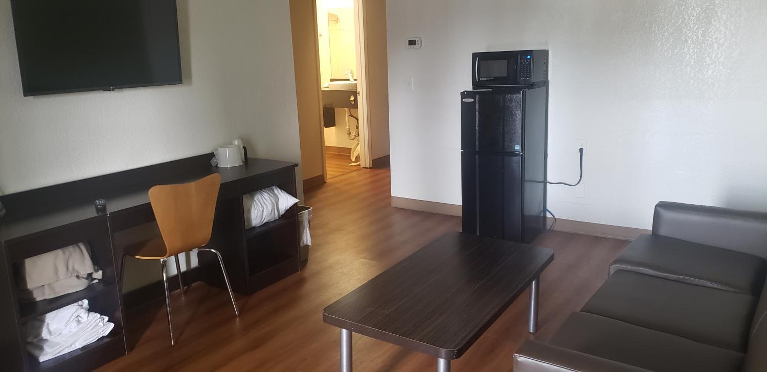 Queen Suite