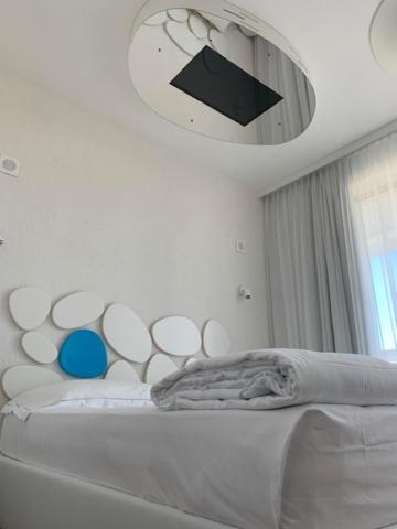 Two-Bedroom Apartment with Terrace photo 1