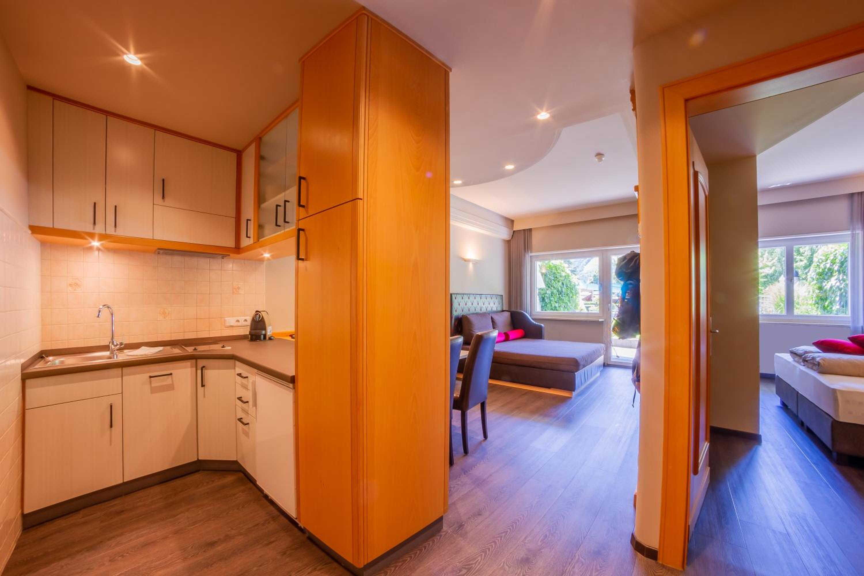 Apartment with Terrace photo 2