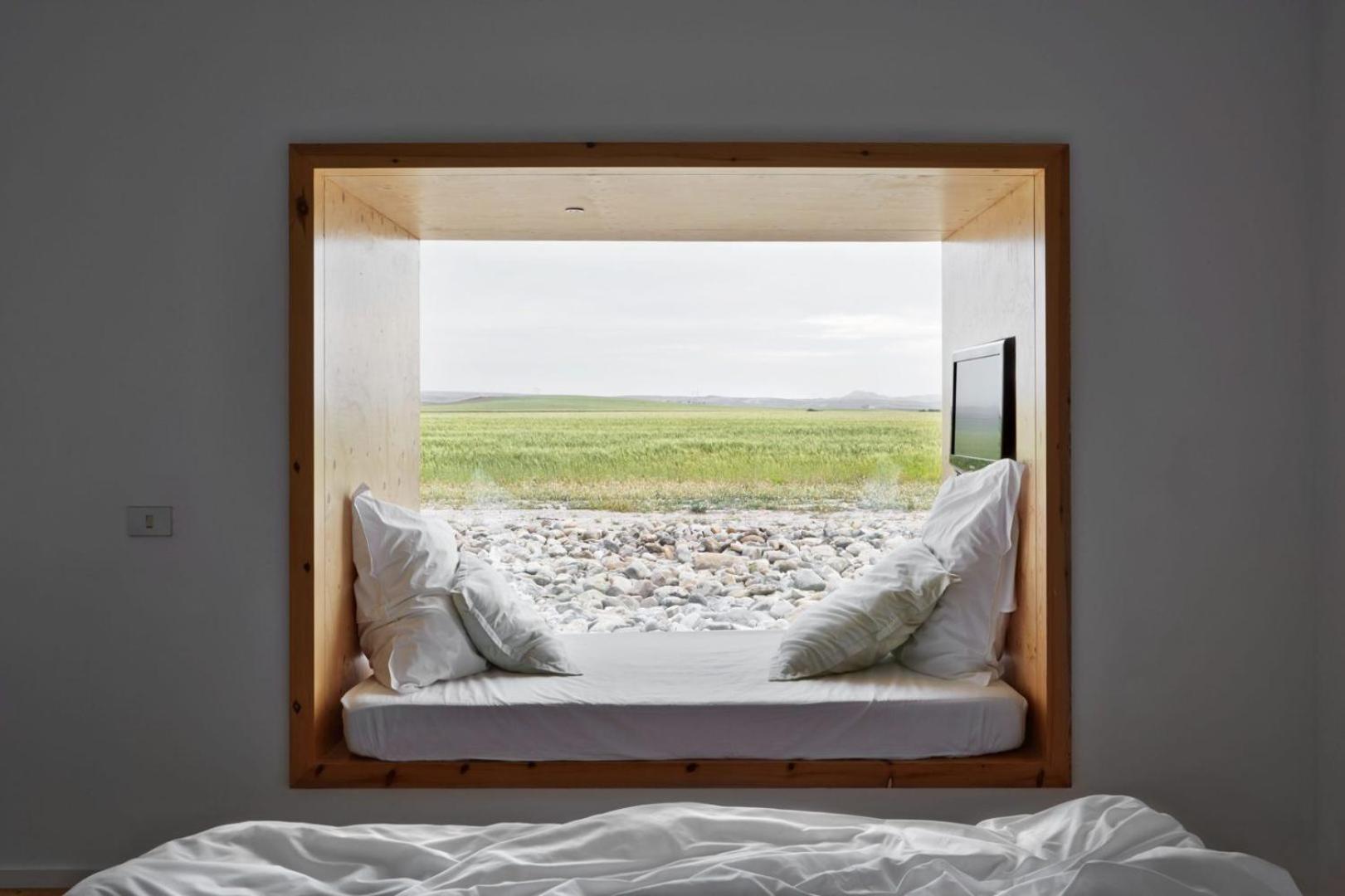 Suite with Countryside View - Photo 2