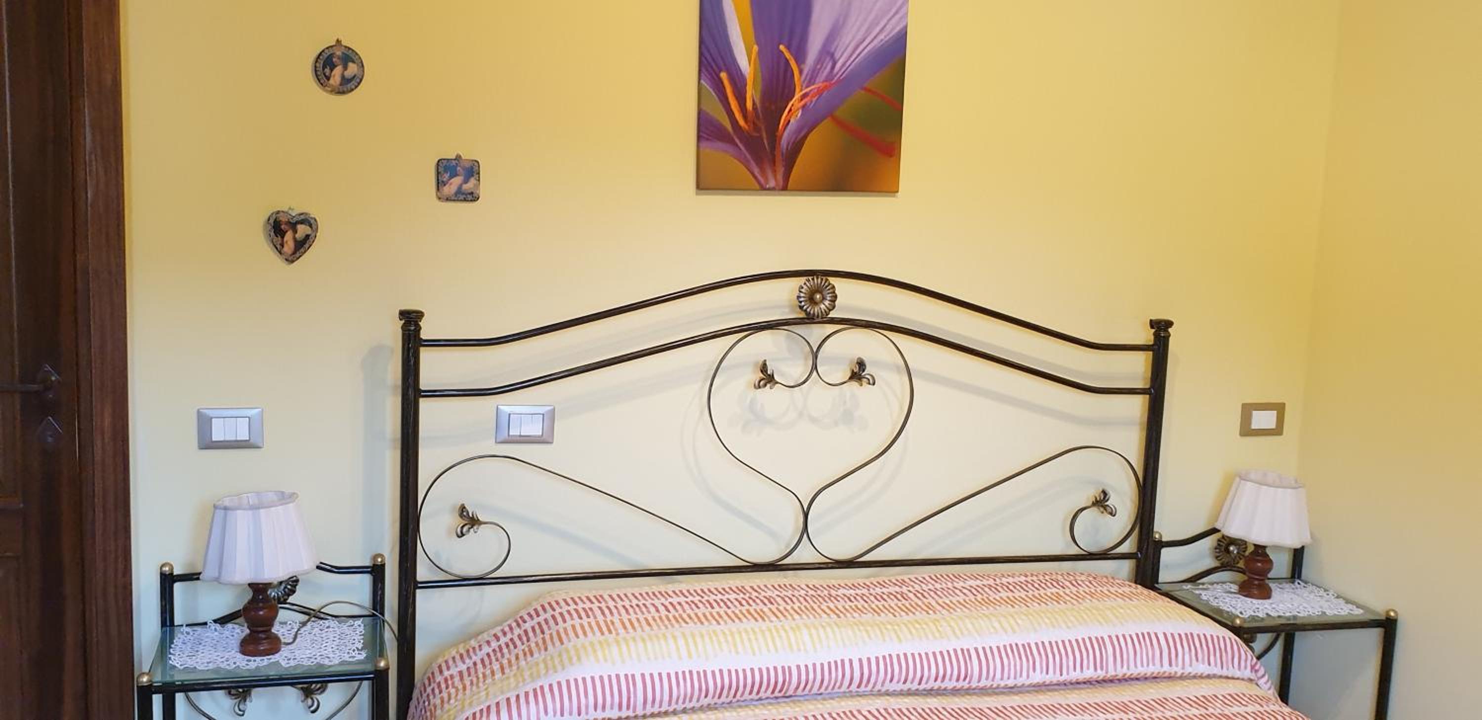 Deluxe Double Room with Shower photo 3