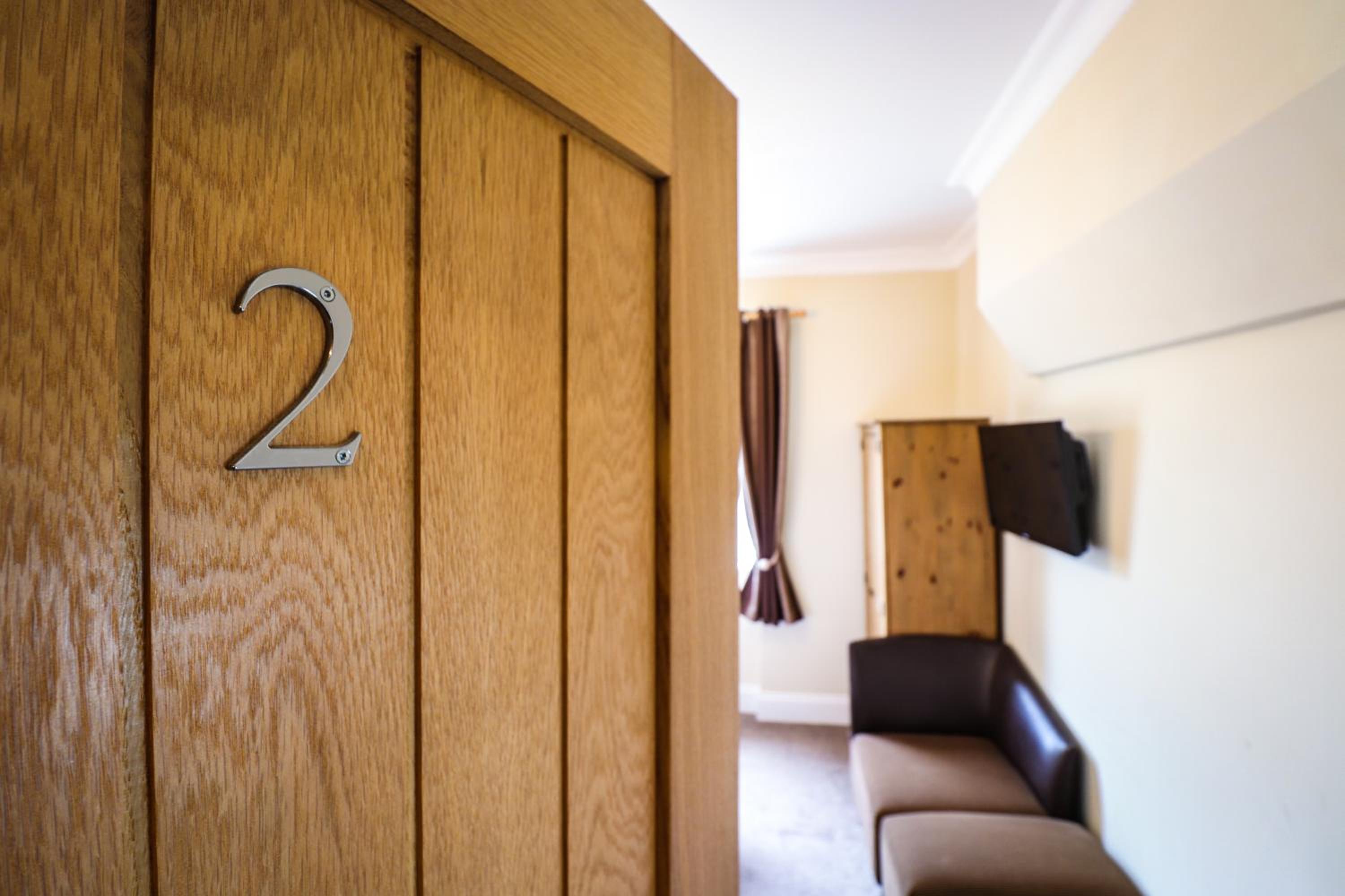 Standard Double Room - Photo 2