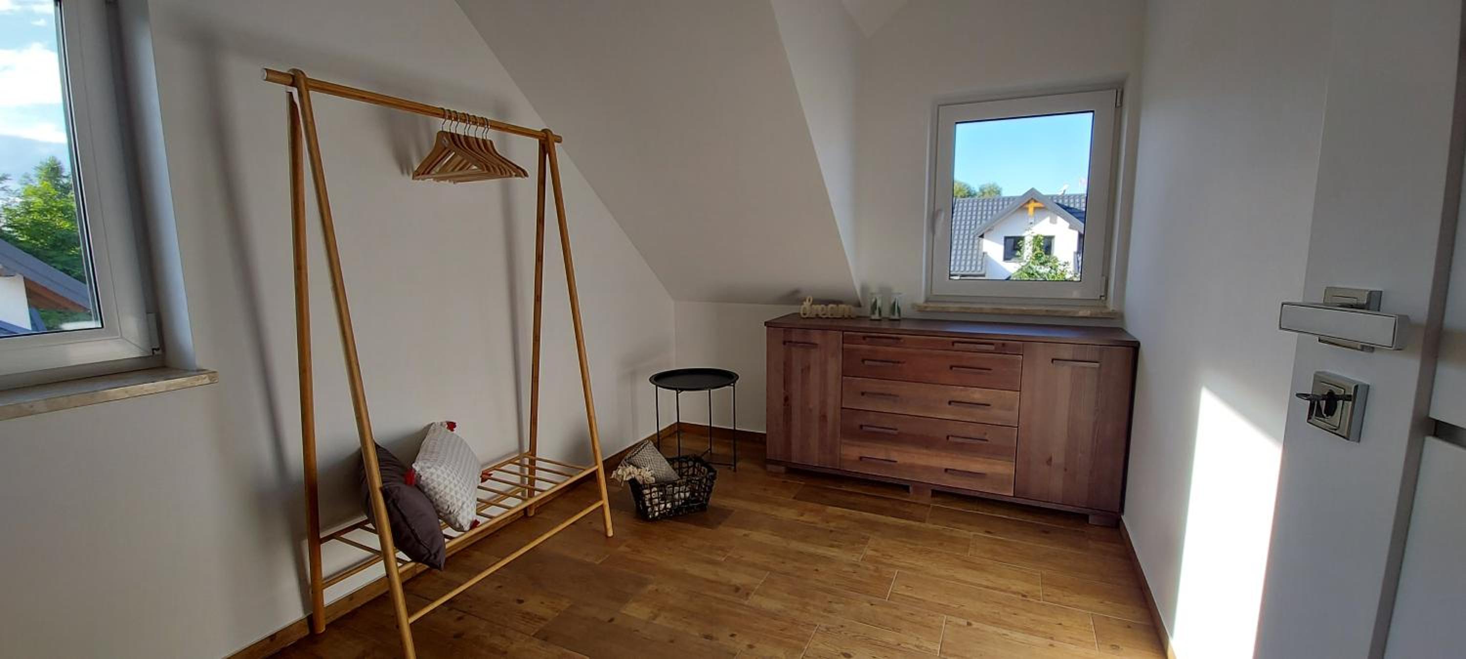 Three-Bedroom House photo 1