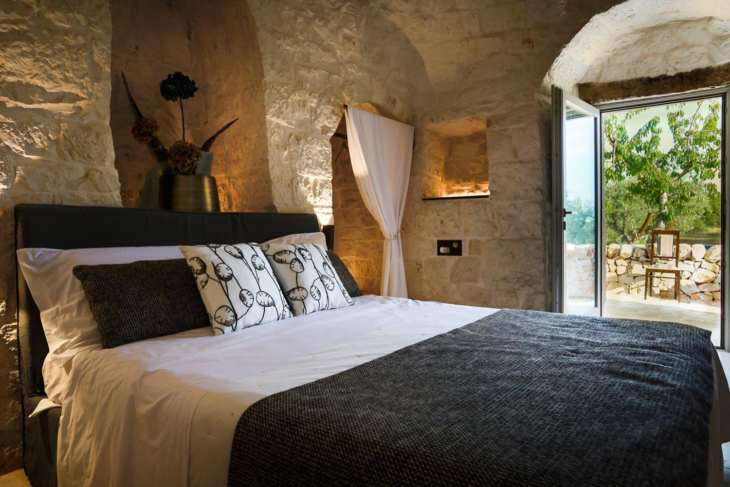 Double Room with External Spa Bath