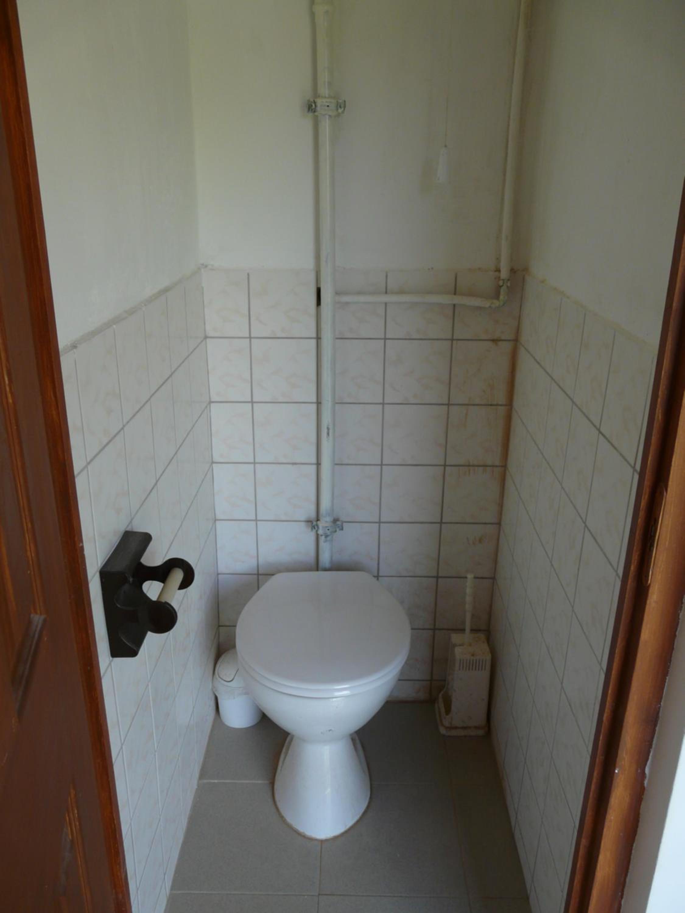 Triple Room with Shared Bathroom photo 2