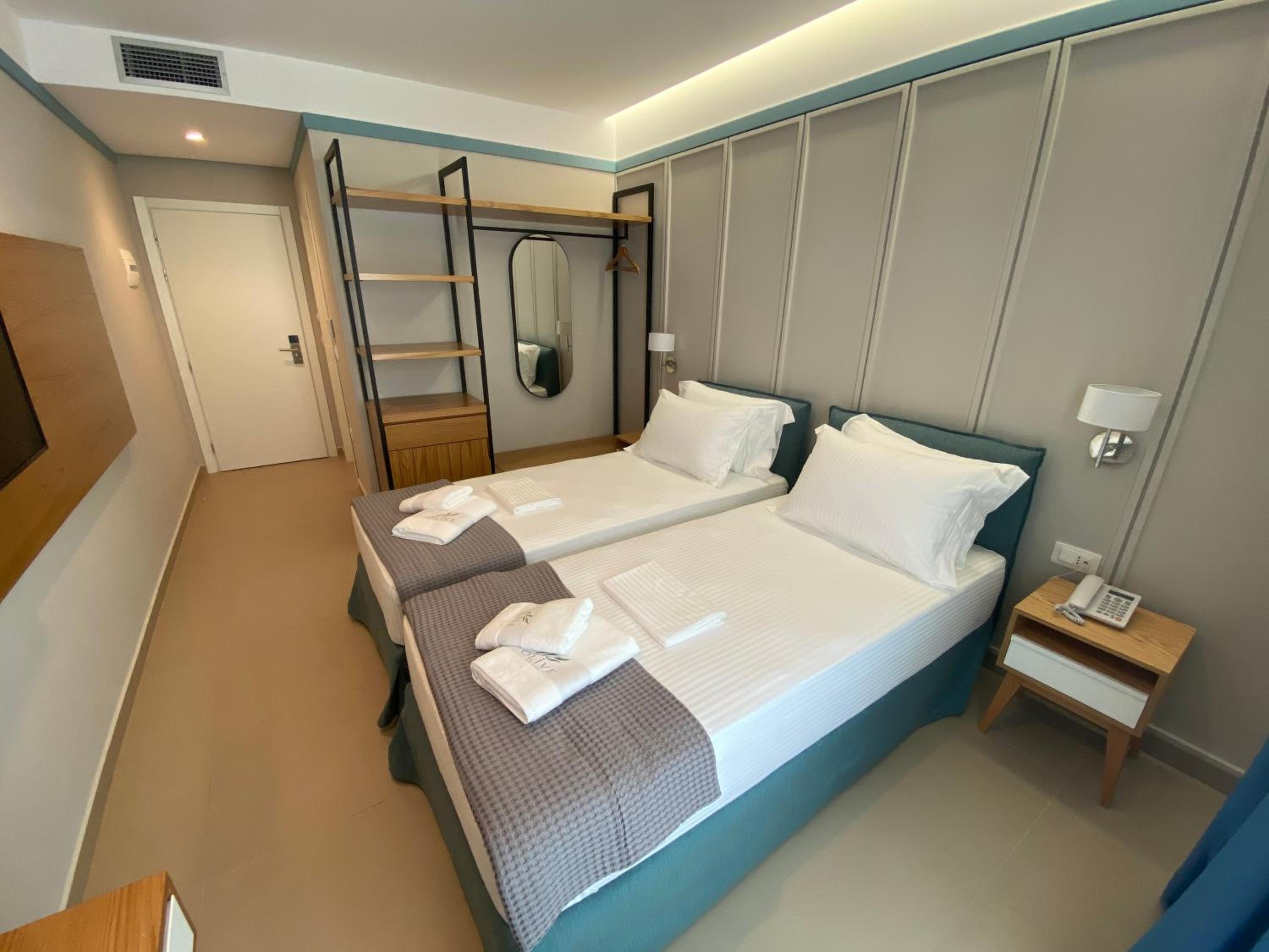 Deluxe Double or Twin Room with Balcony