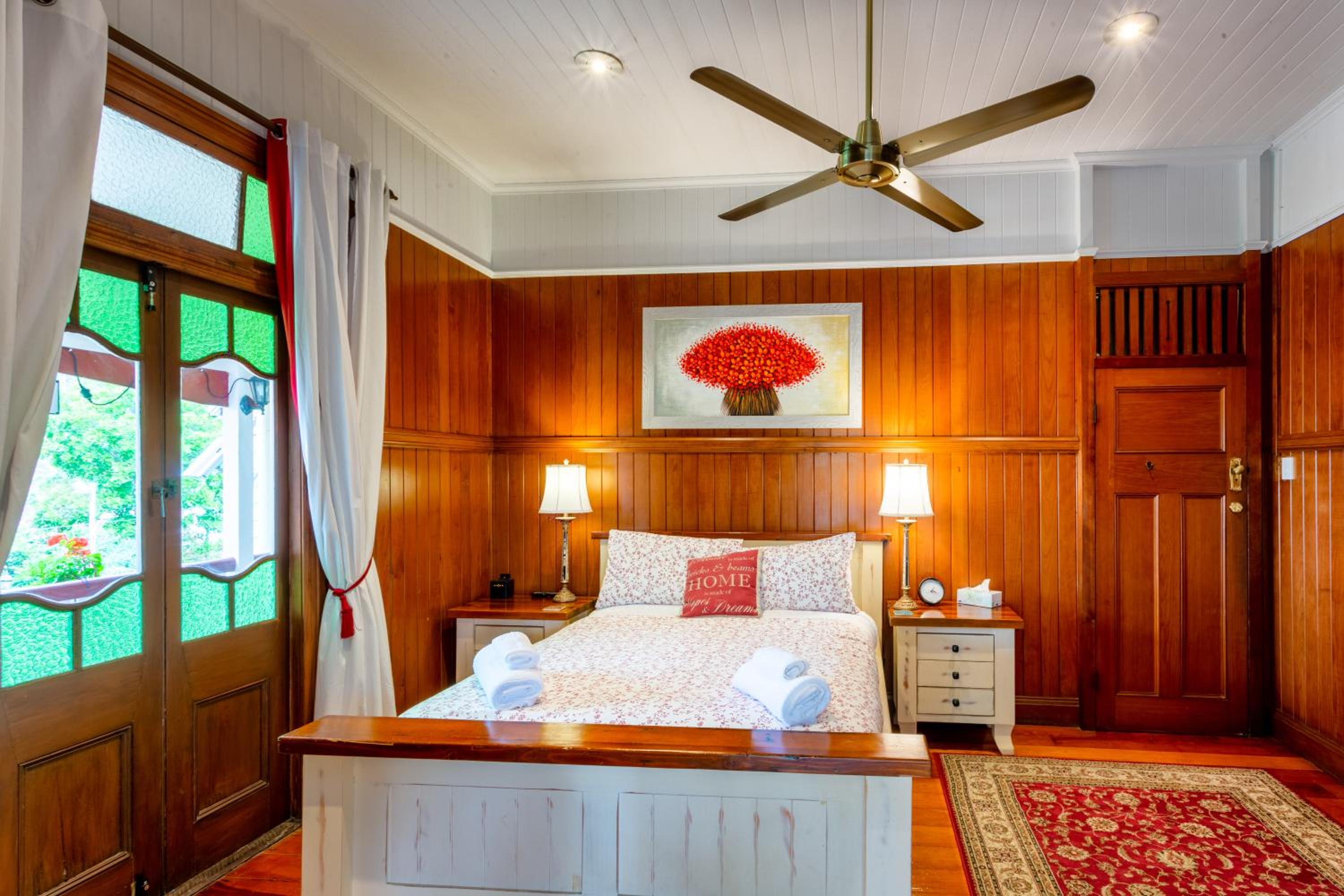 The Andrews Room with Private External Bathroom photo 1