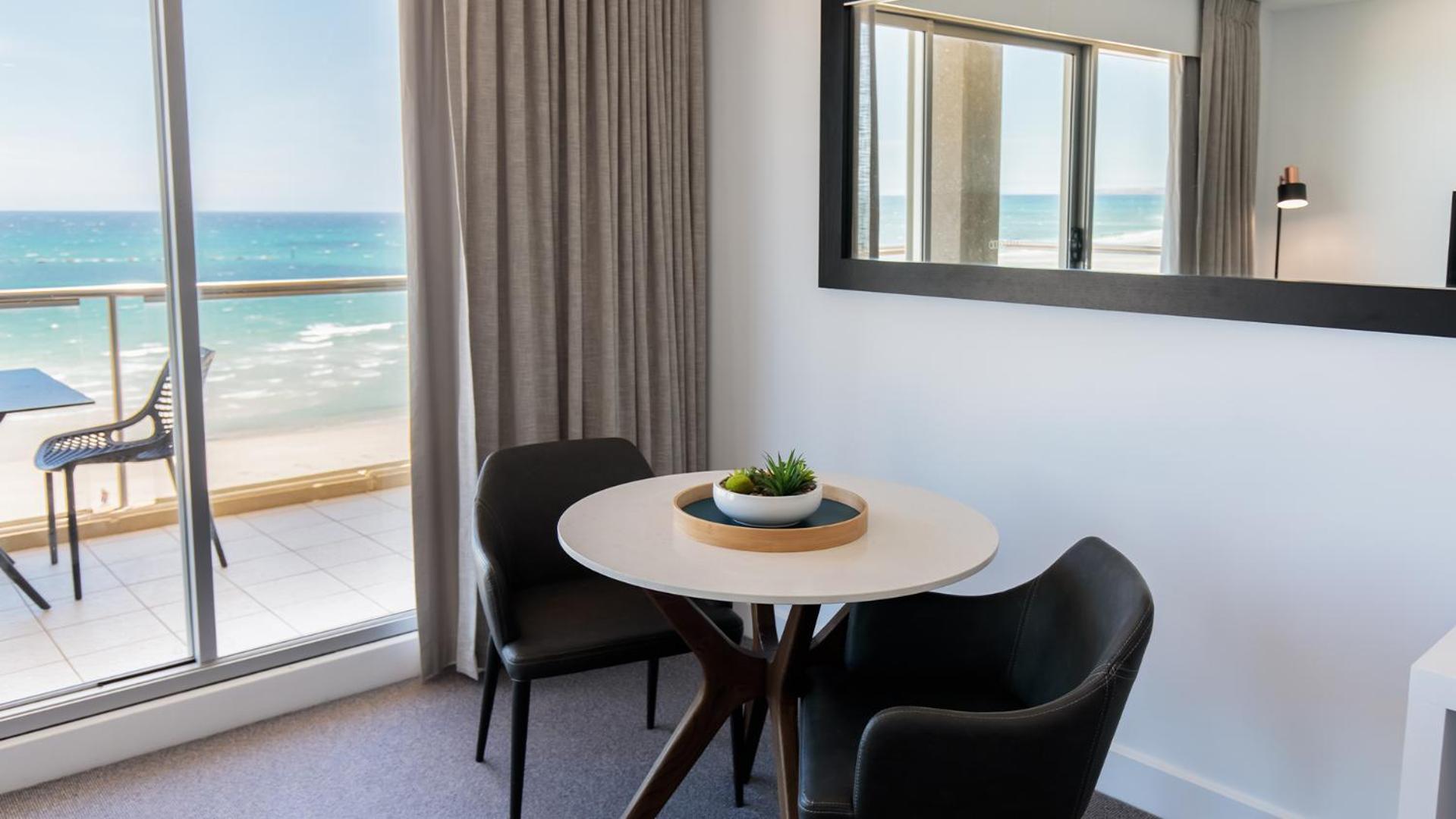 Premier One-Bedroom Apartment with Ocean View - Photo 5
