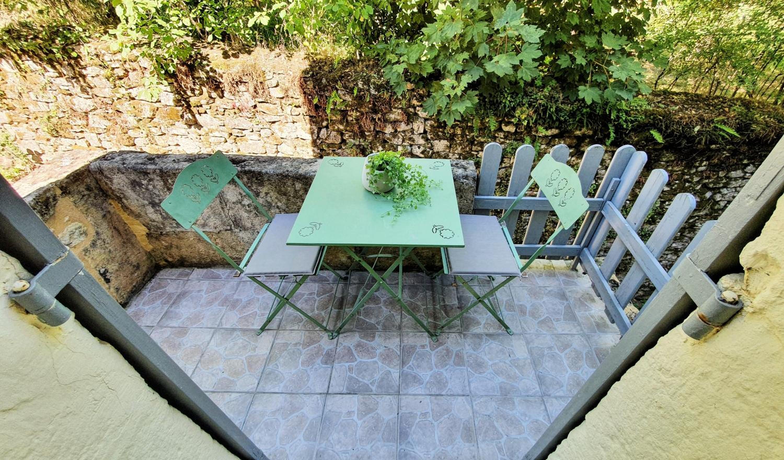 Apartment with Balcony