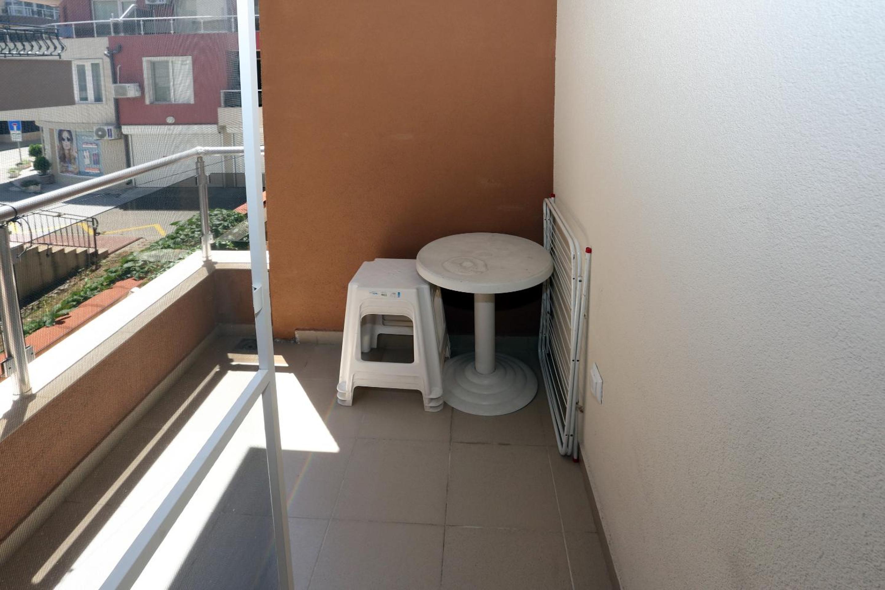 Studio with Balcony photo 3