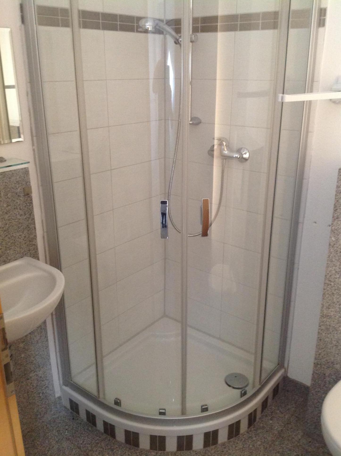 Two-Bedroom Apartment - Photo 21