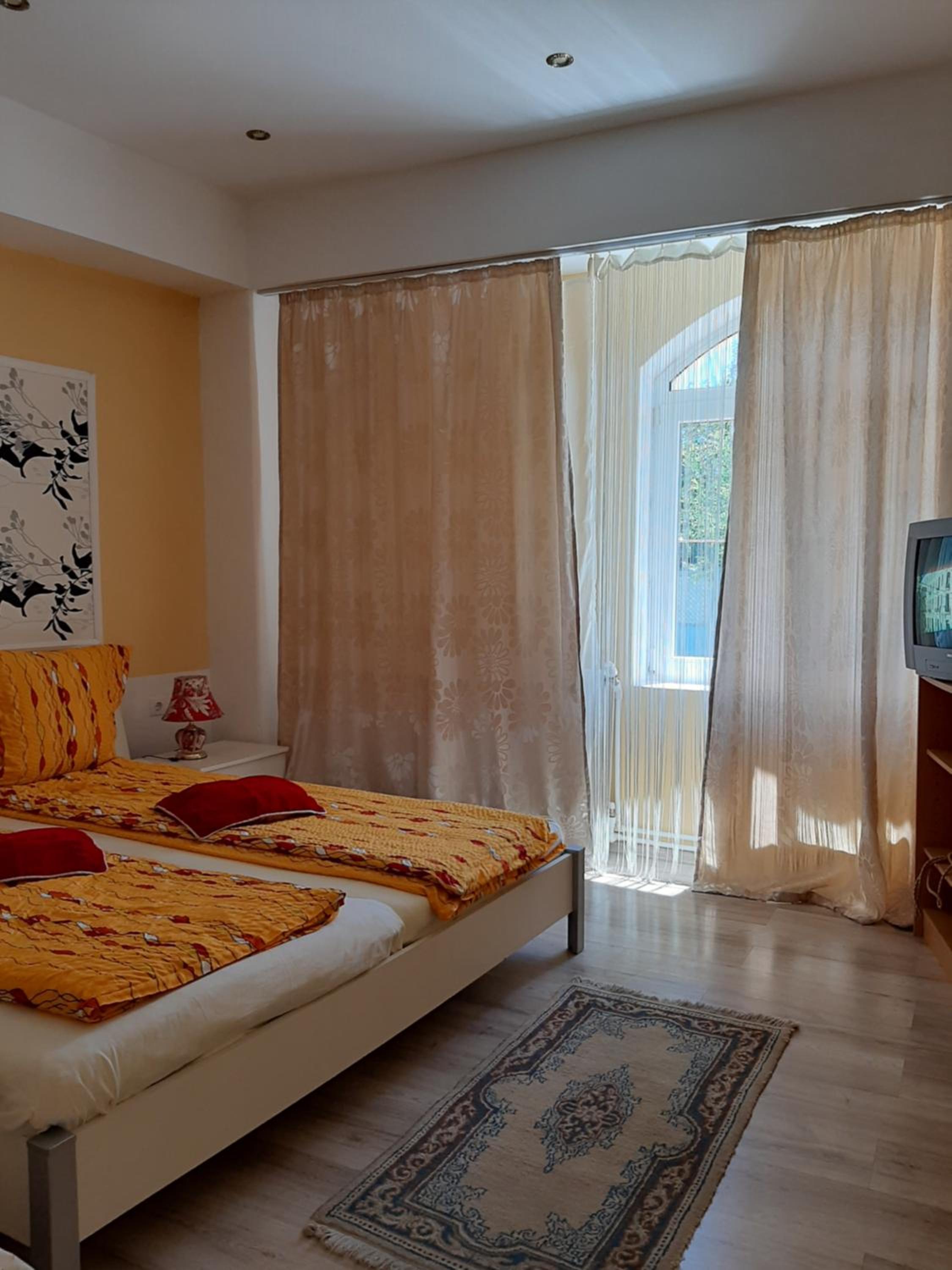 Basic Triple Room photo 2