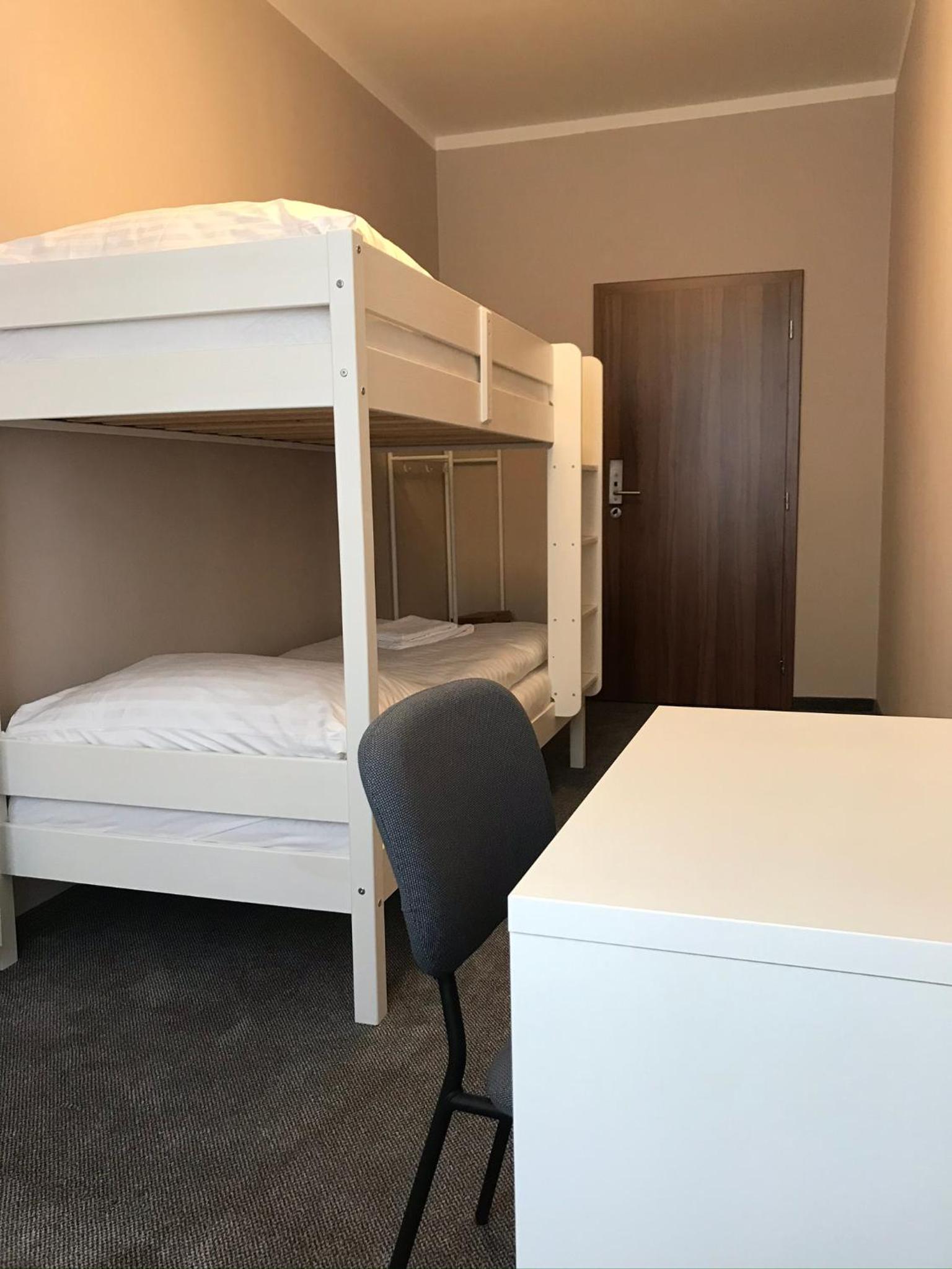Small Single Room with Private External Bathroom photo 2