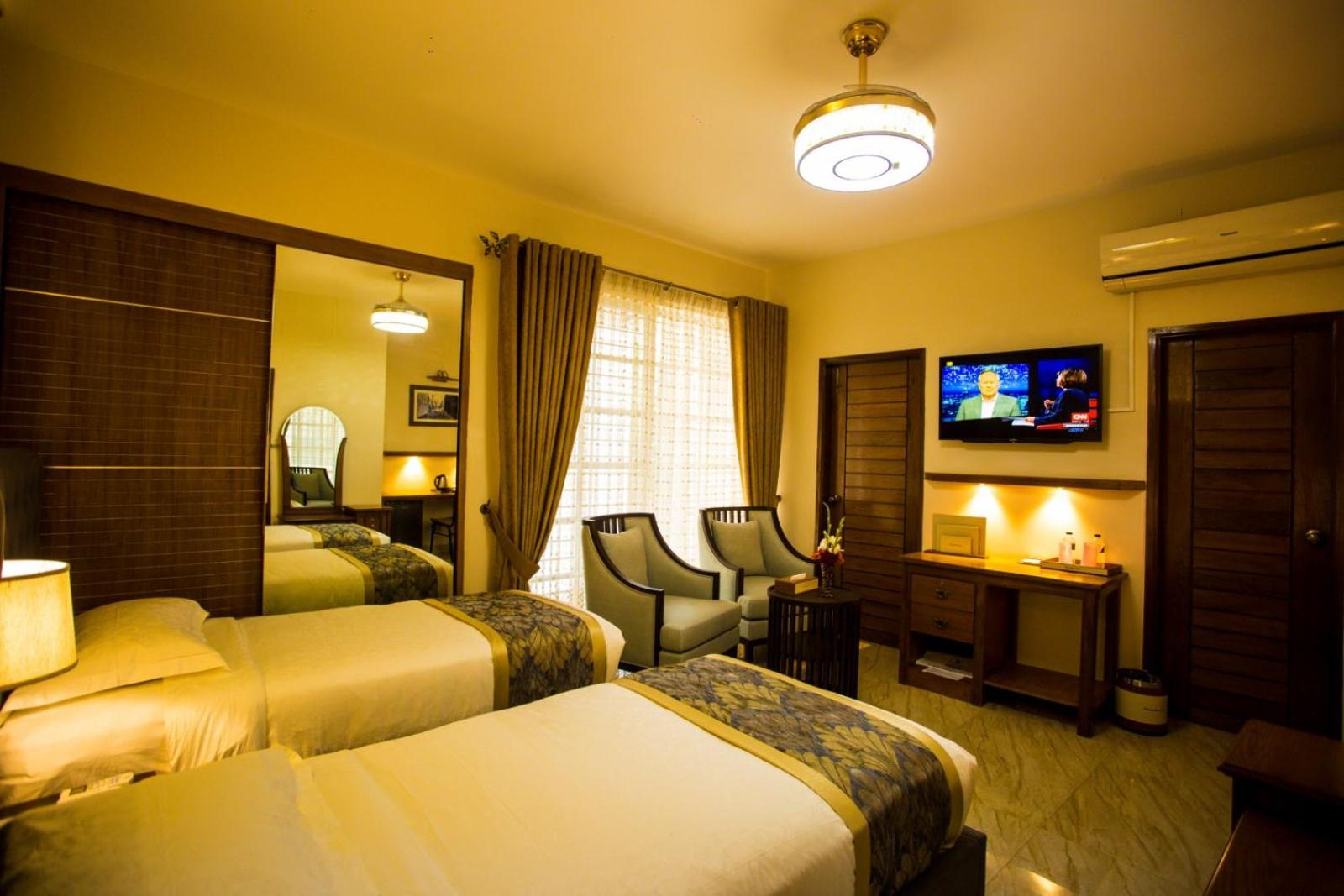 Large Twin Room photo 1
