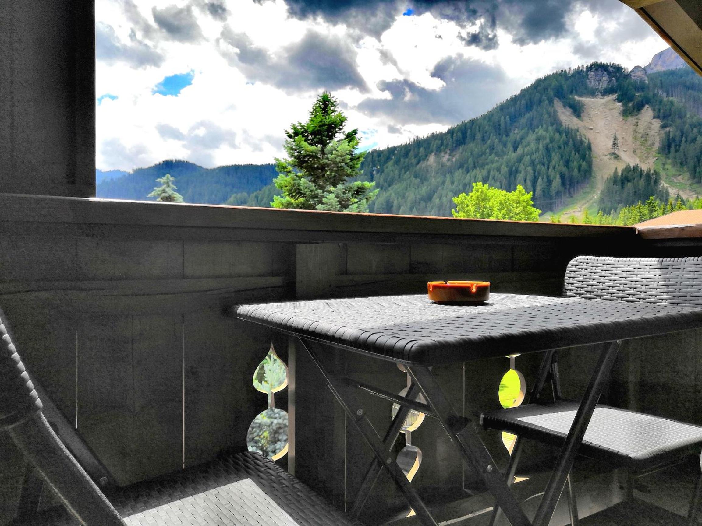 Double Room with Balcony - Photo 23