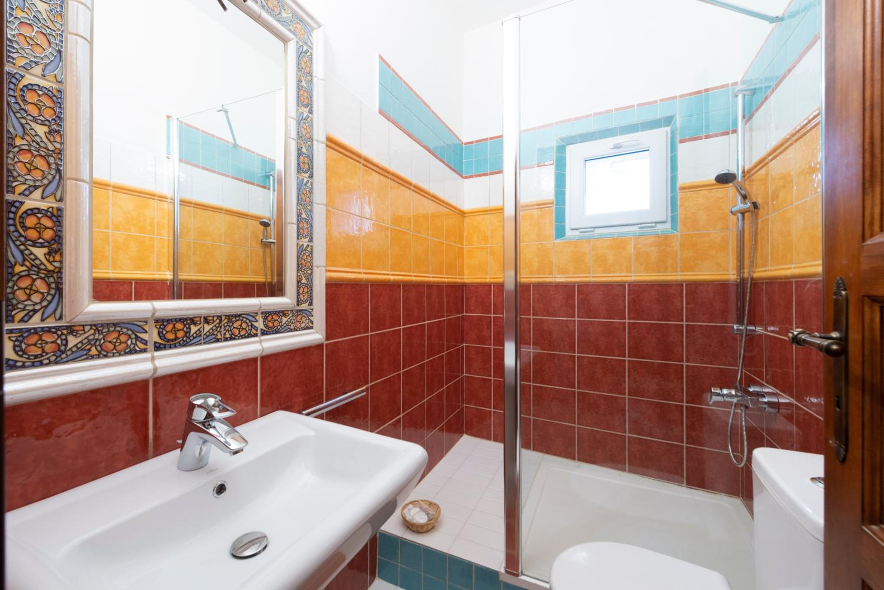 Standard Double Room - Photo 2