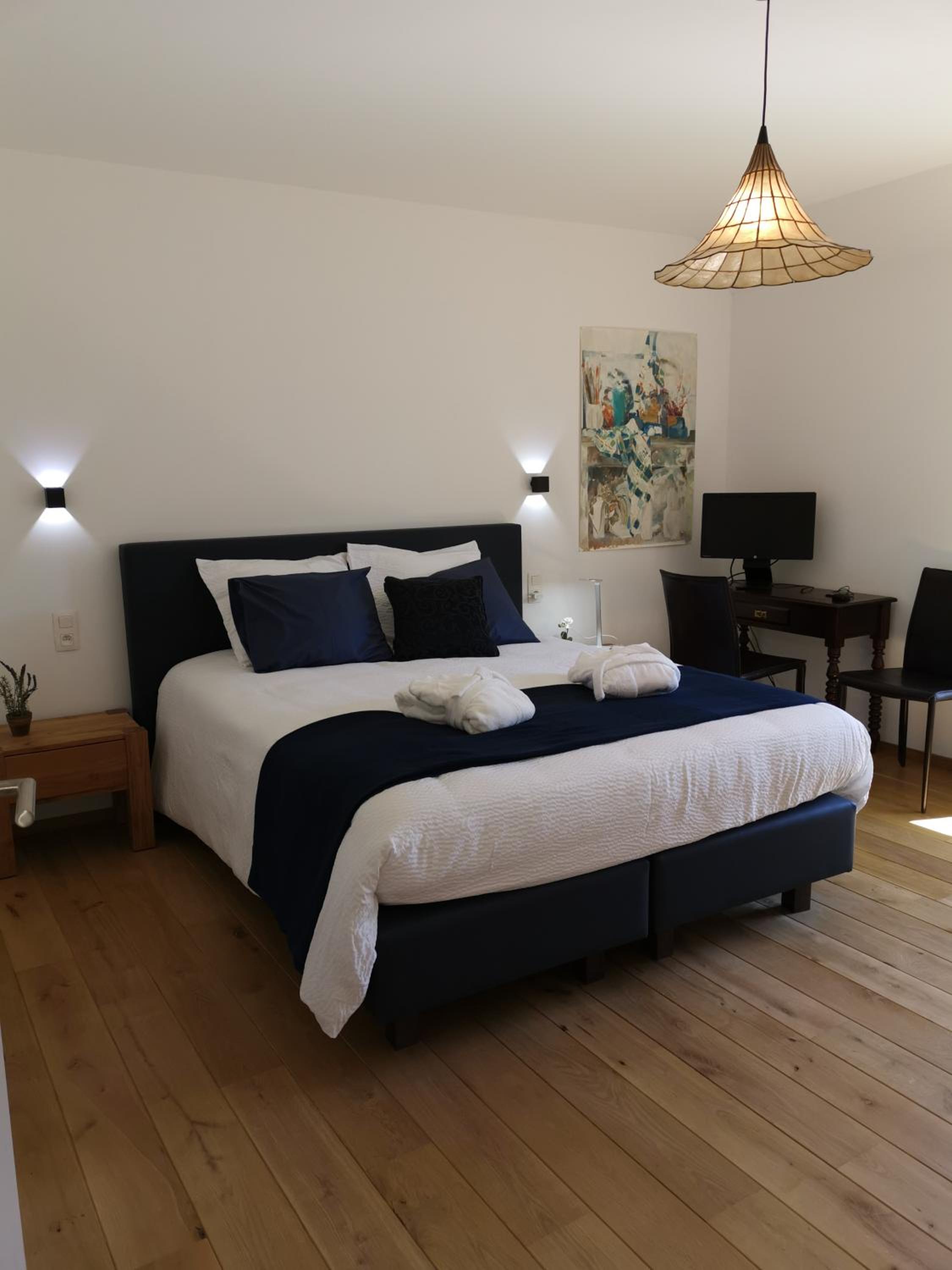 Double Room with Private Bathroom photo 1
