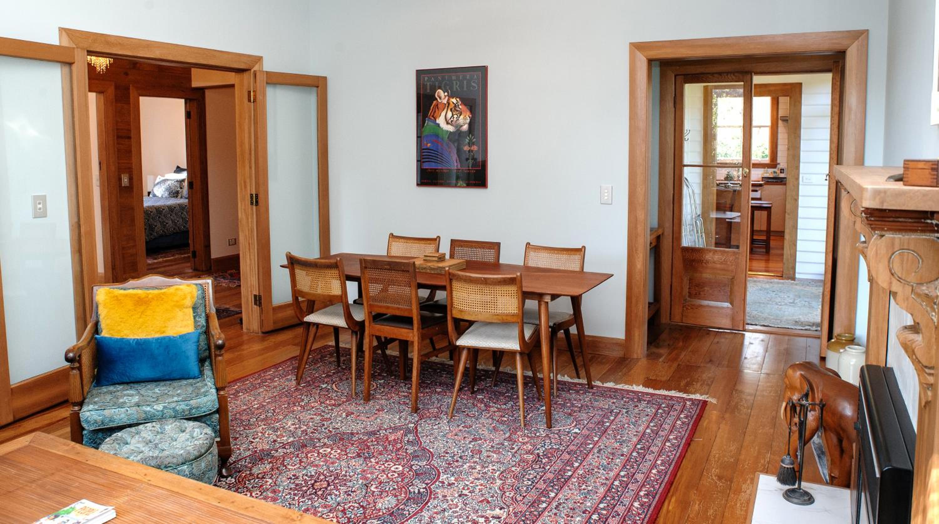 Three-Bedroom Villa - Photo 3