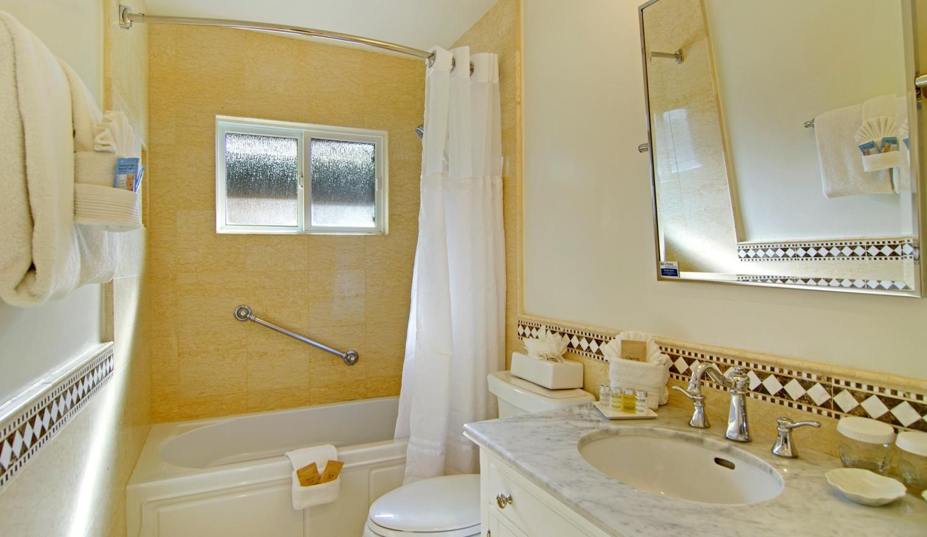 Wayside Inn, 写真 5