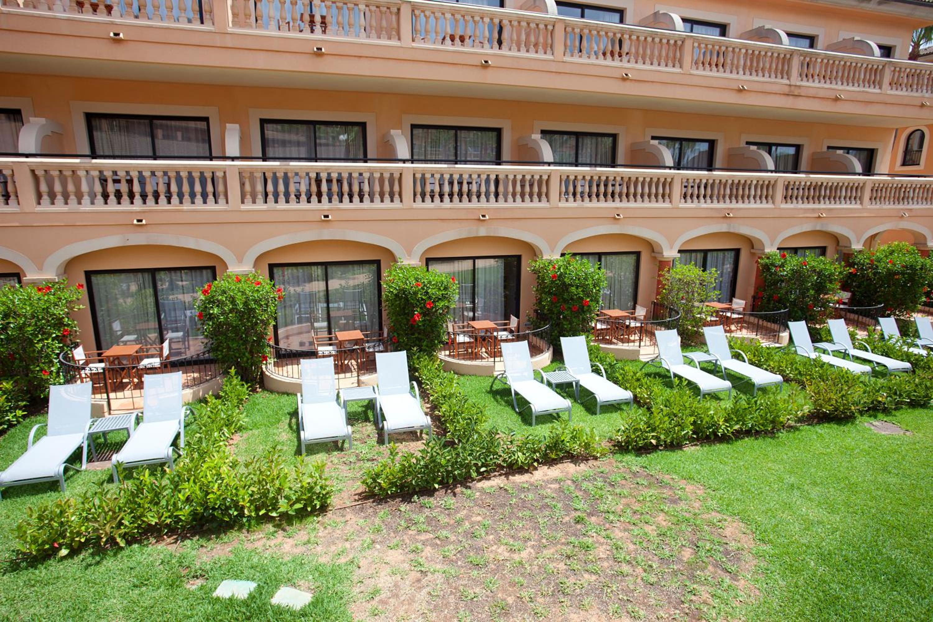 Superior Room with Spa access - Photo 14