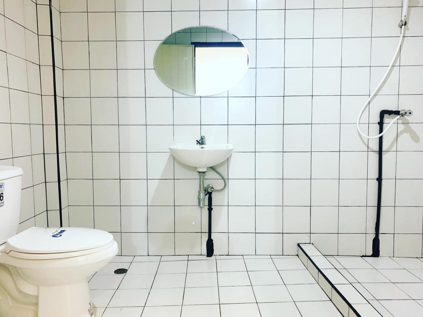 Standard Double Room with Shared Bathroom photo 3