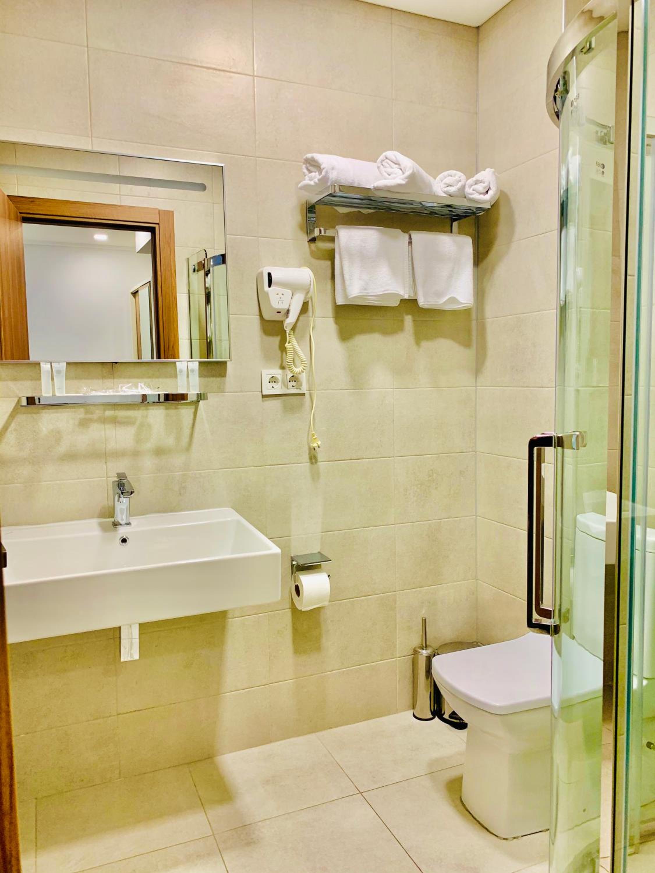 Basic Triple Room - Photo 5