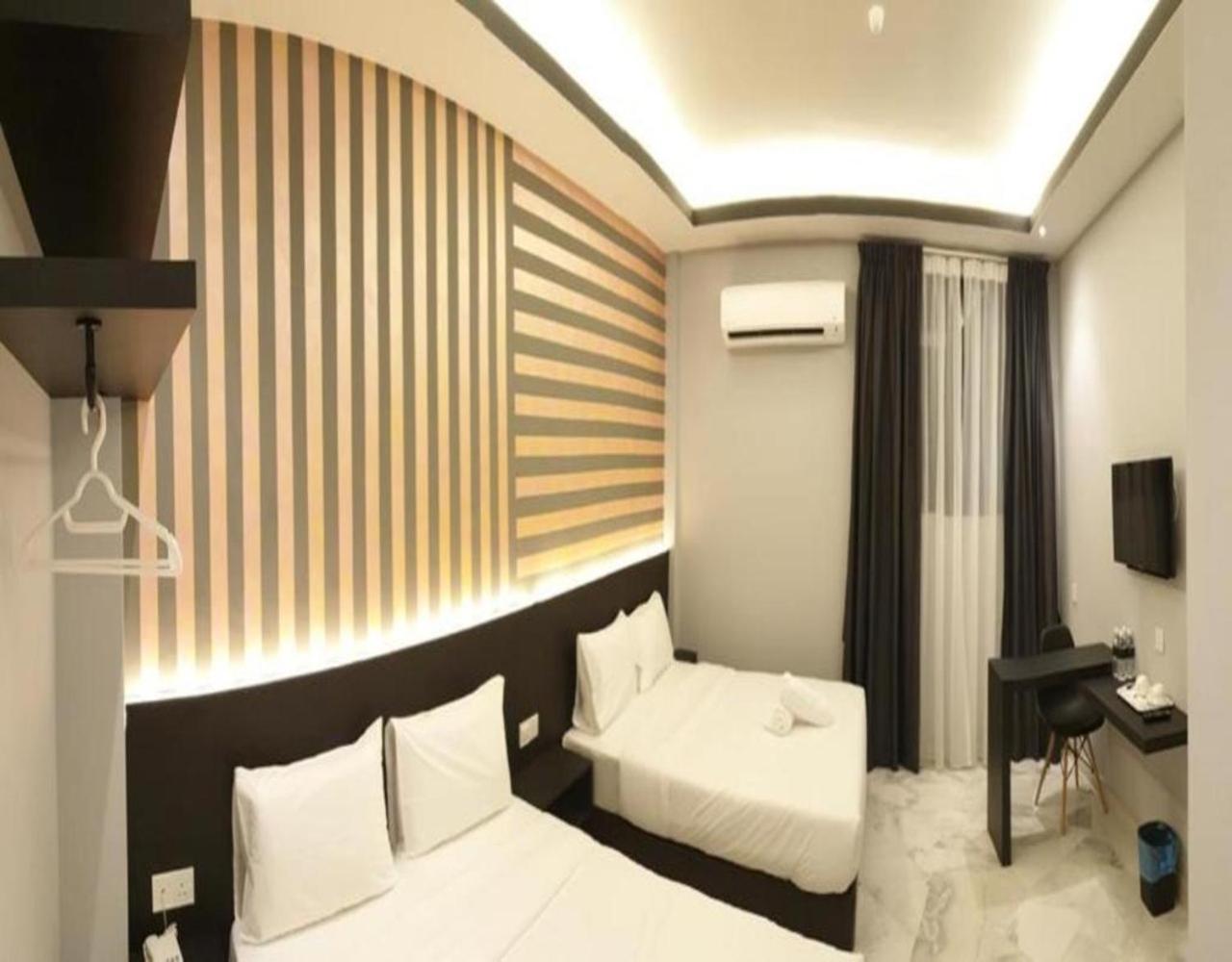 Triple Room with Shower photo 3