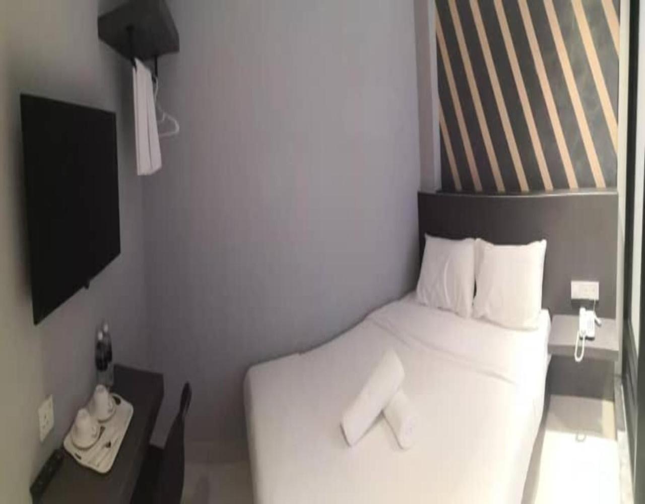Standard Double Room photo 2