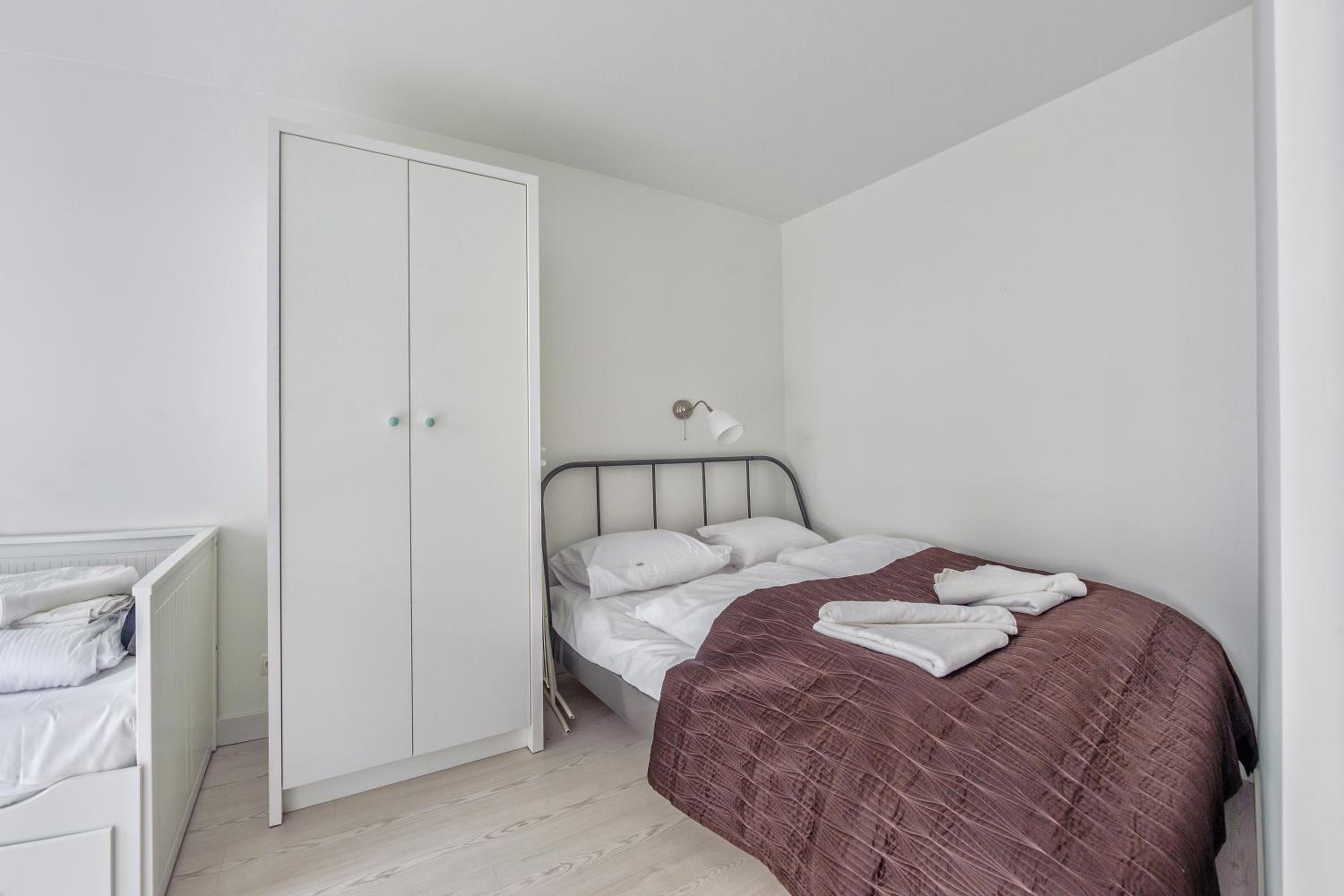 One-Bedroom Apartment photo 3