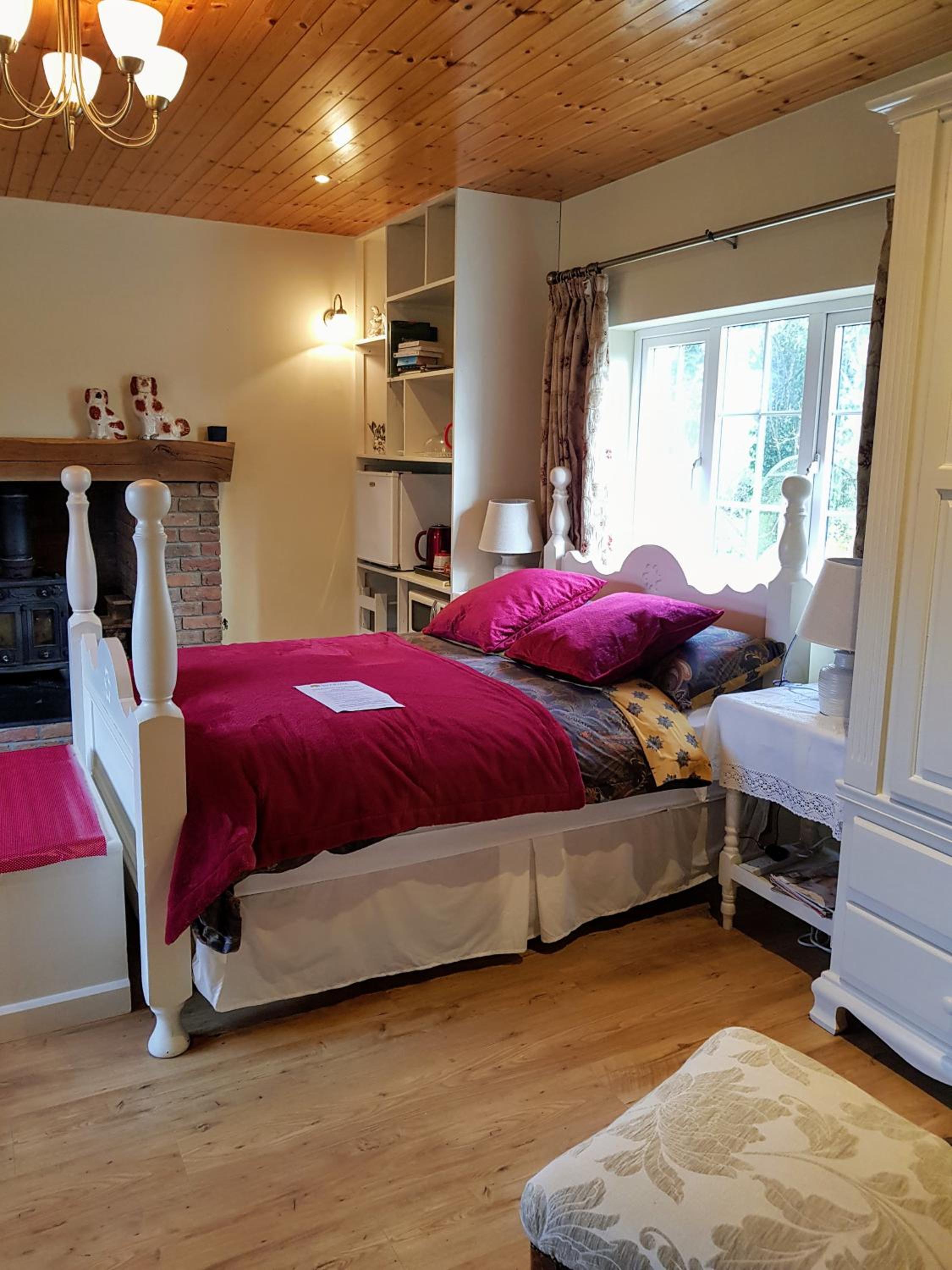 Garden Room with Shower