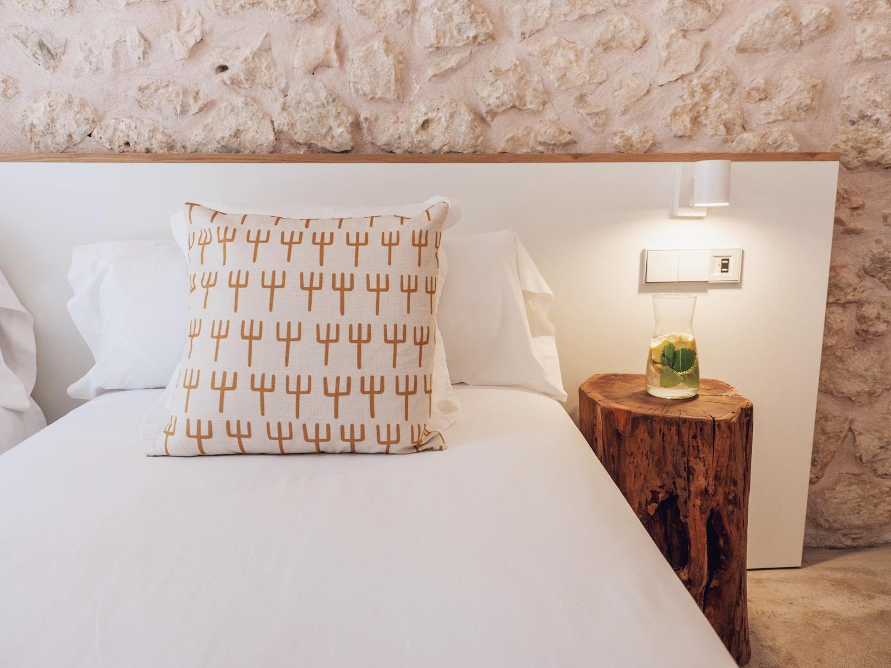 Habitación Doble Estándar o con Dos Camas Individuales. Habitación Doble Estándar o con Dos Camas Individuales.