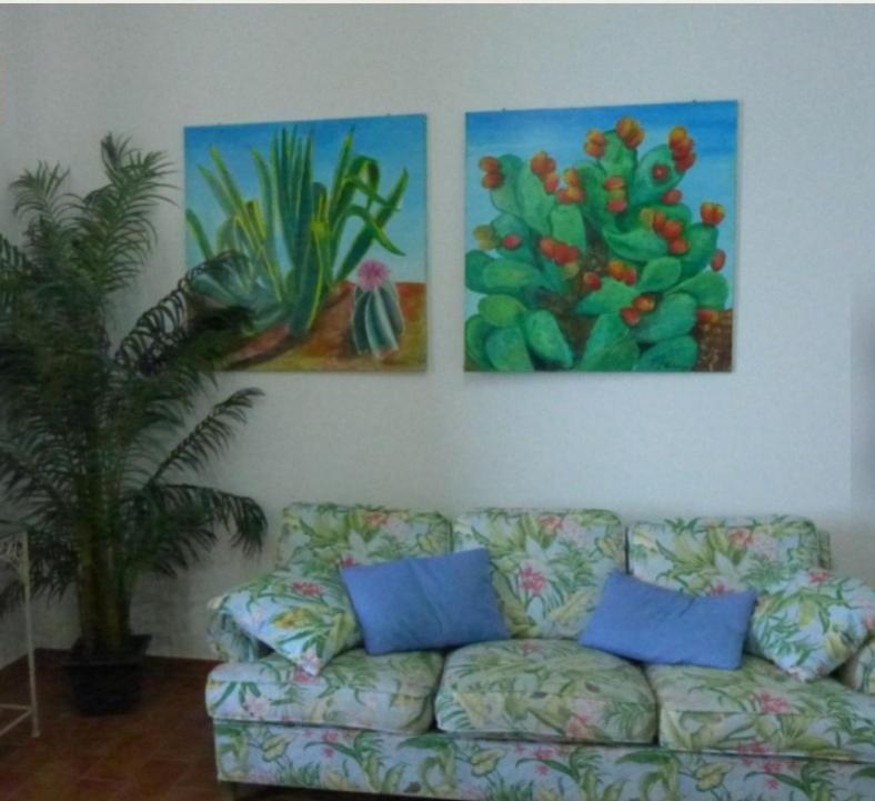 Two-Bedroom House - Photo 3