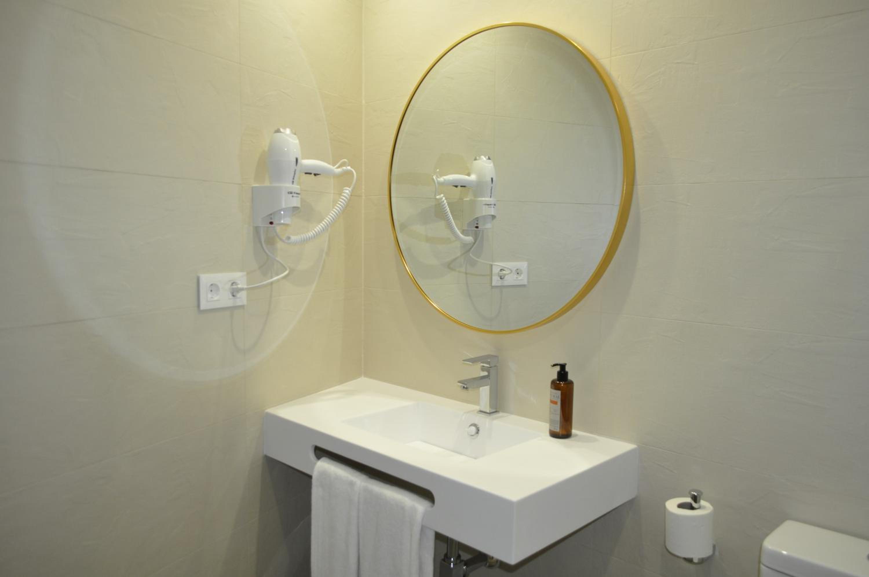 Superior Double or Twin Room photo 2