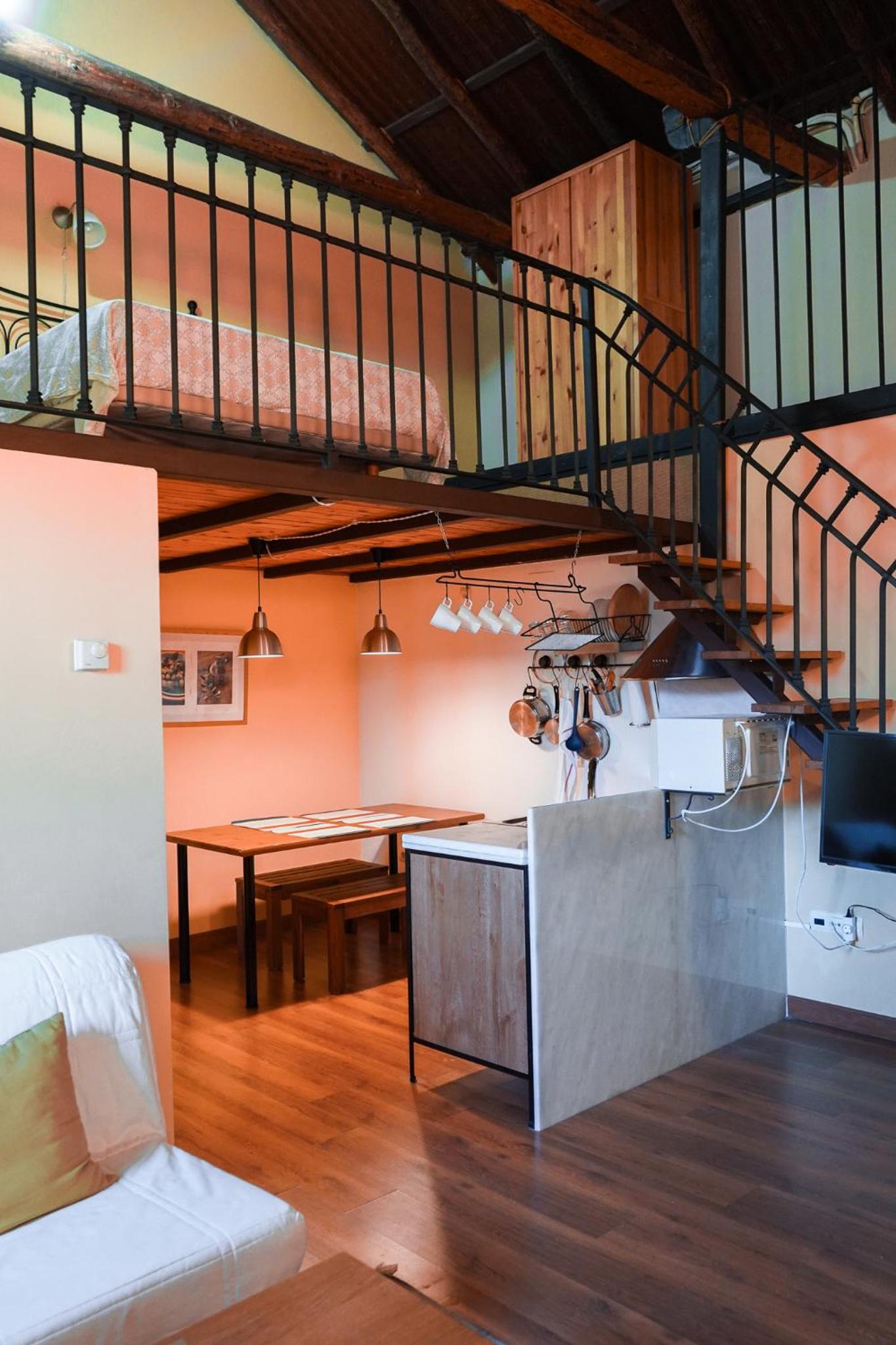 Triple Room with Private Bathroom - Photo 1