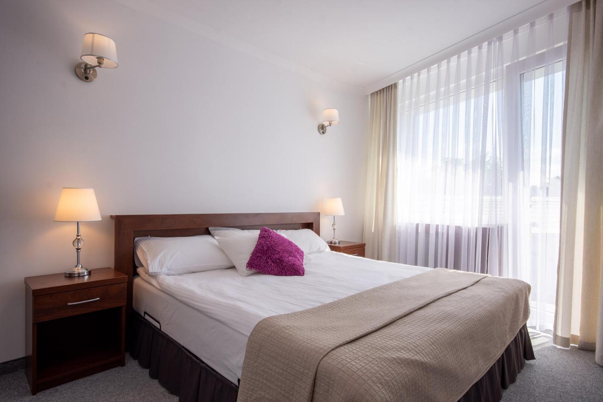 Double or Twin Room photo 3