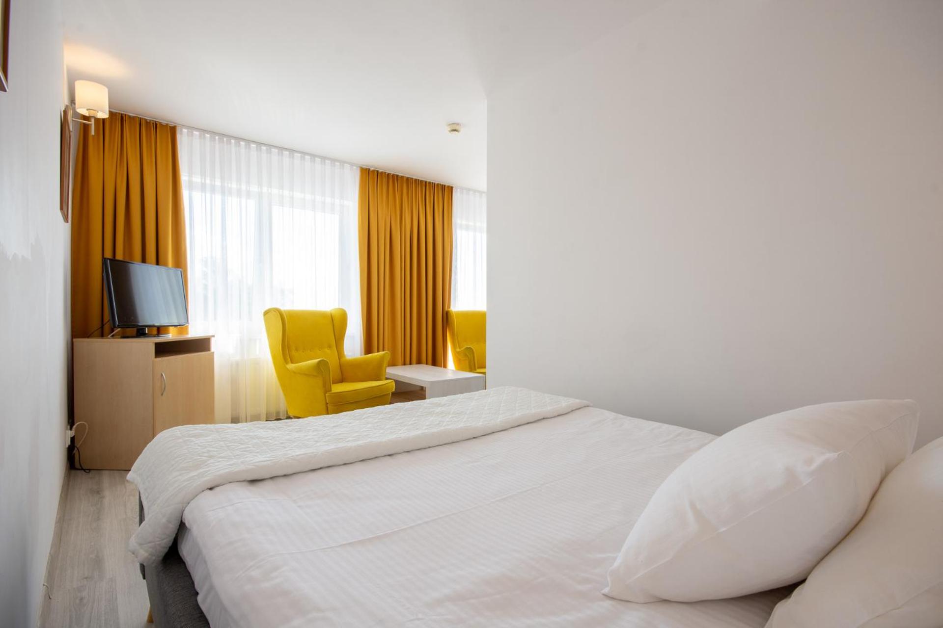 Double or Twin Room photo 1