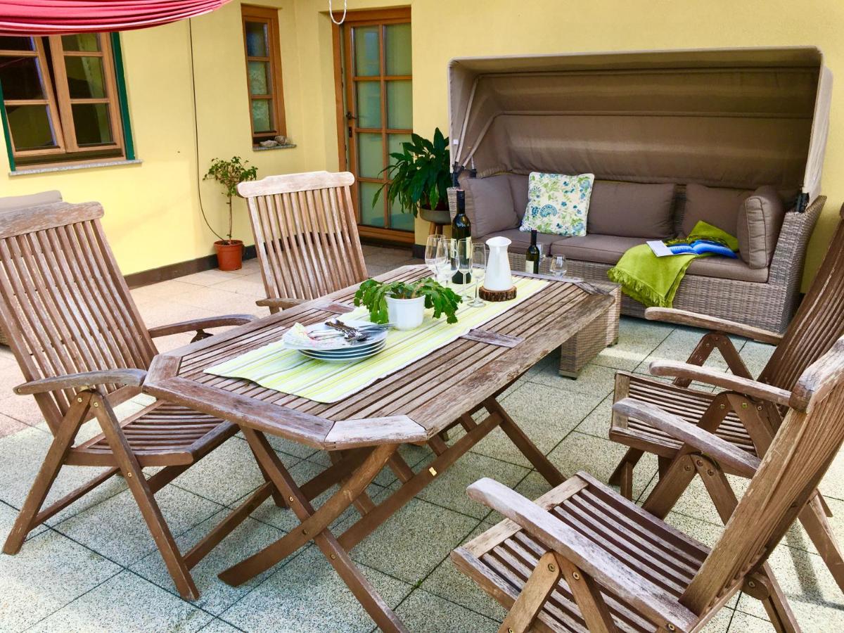 Apartment with Terrace photo 1
