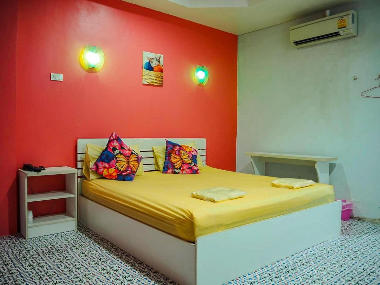 Double Room with Garden View - Photo 4