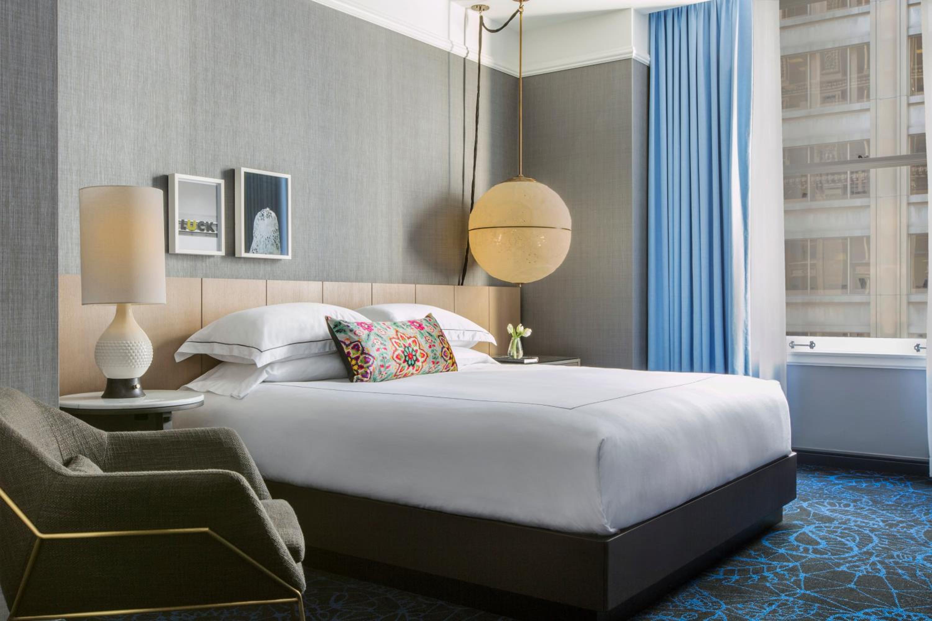 Premium Tall King Room with Walk-In Shower