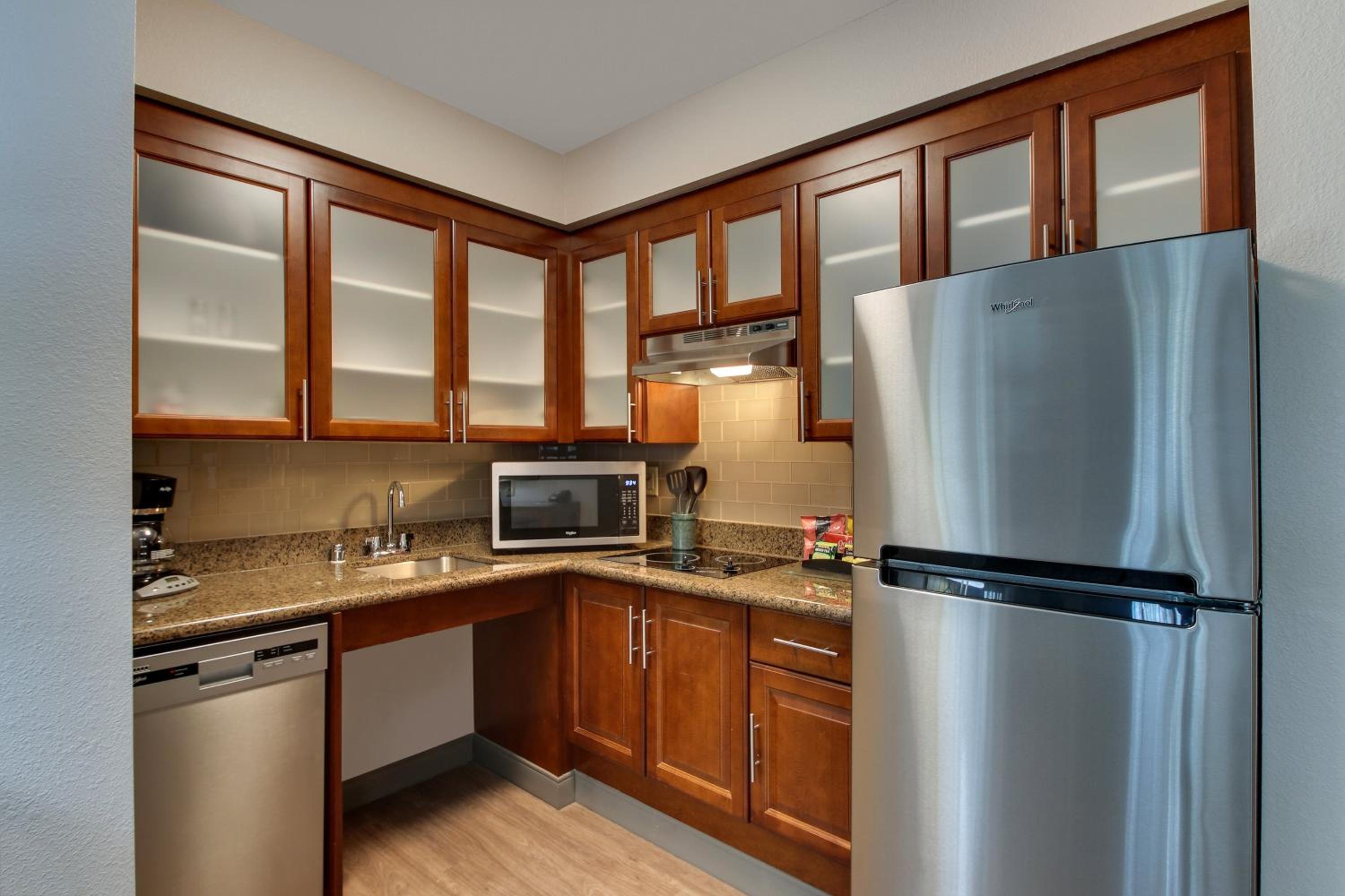 Two-Bedroom Suite - Photo 25