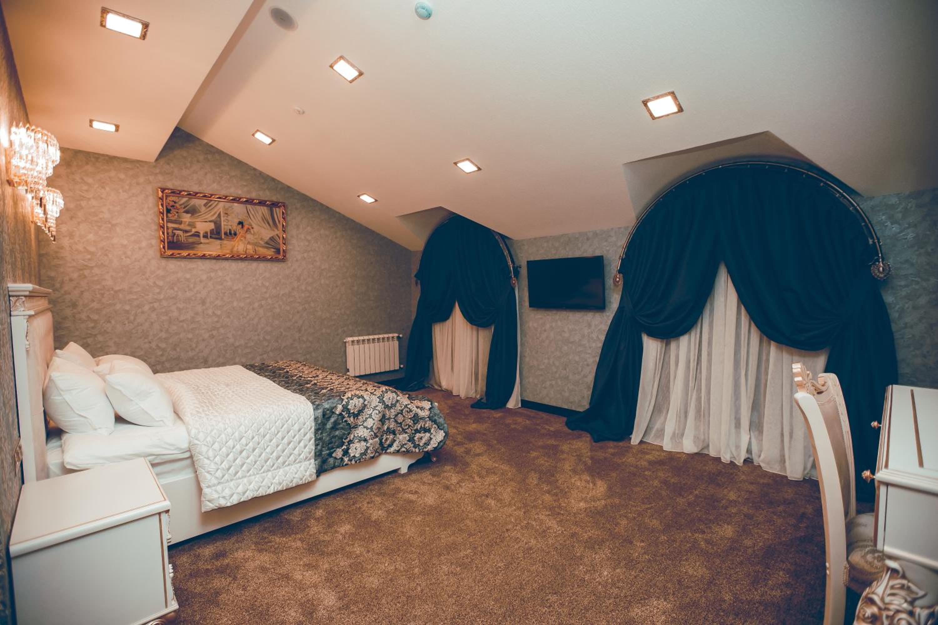 Junior Suite with Balcony