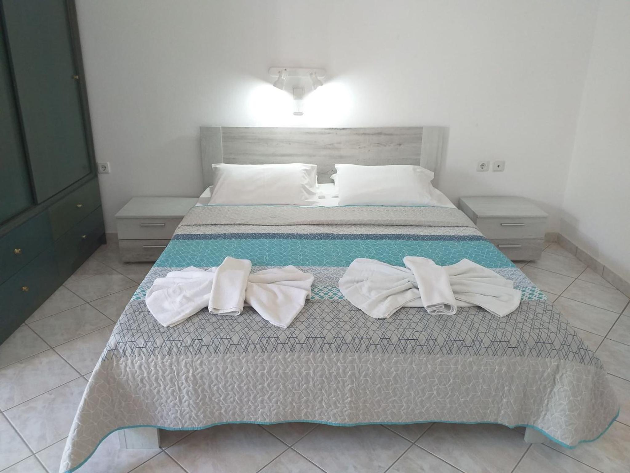 One-Bedroom Apartment with Garden View