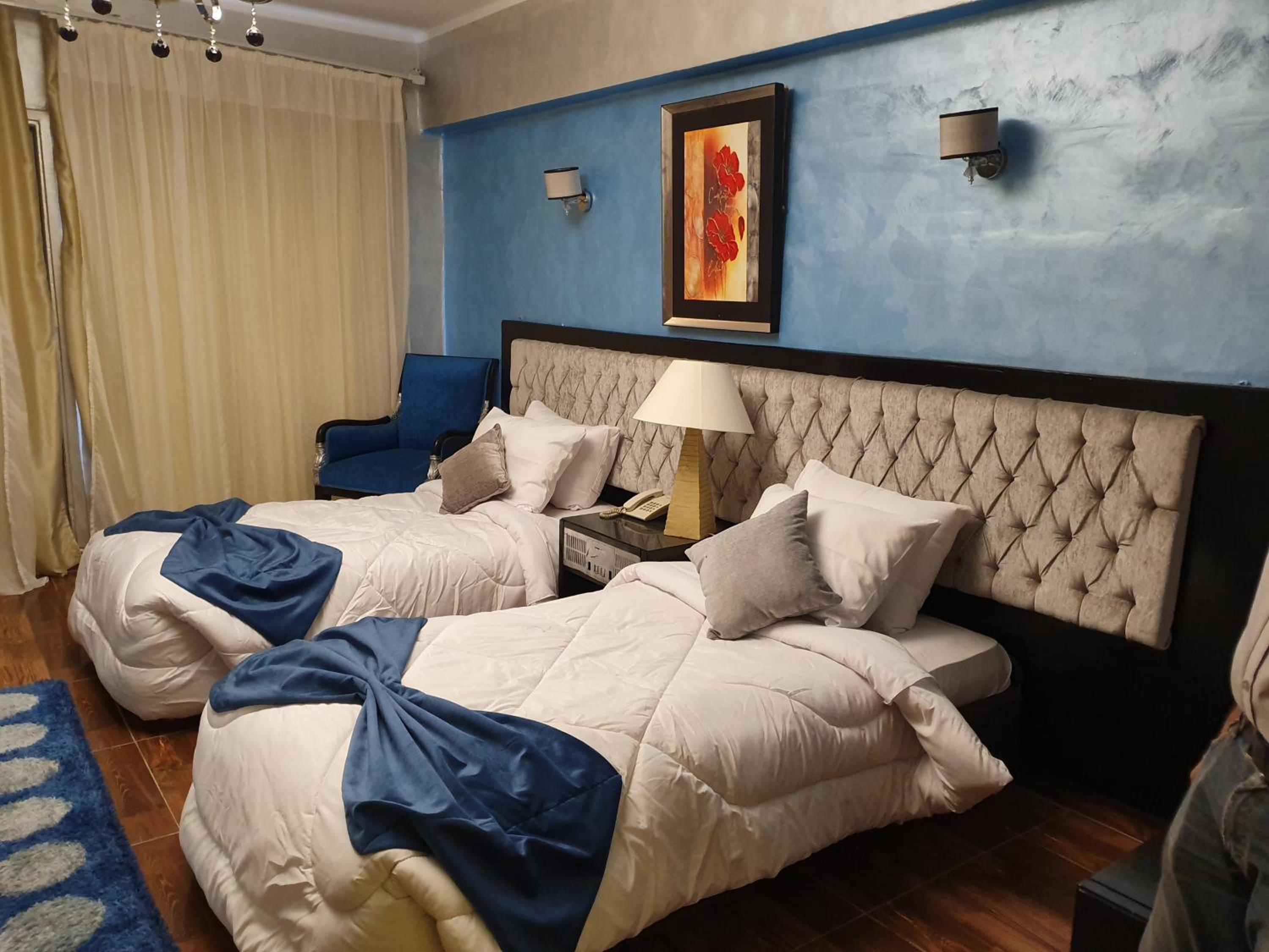 Standard Double or Twin Room - Photo 39