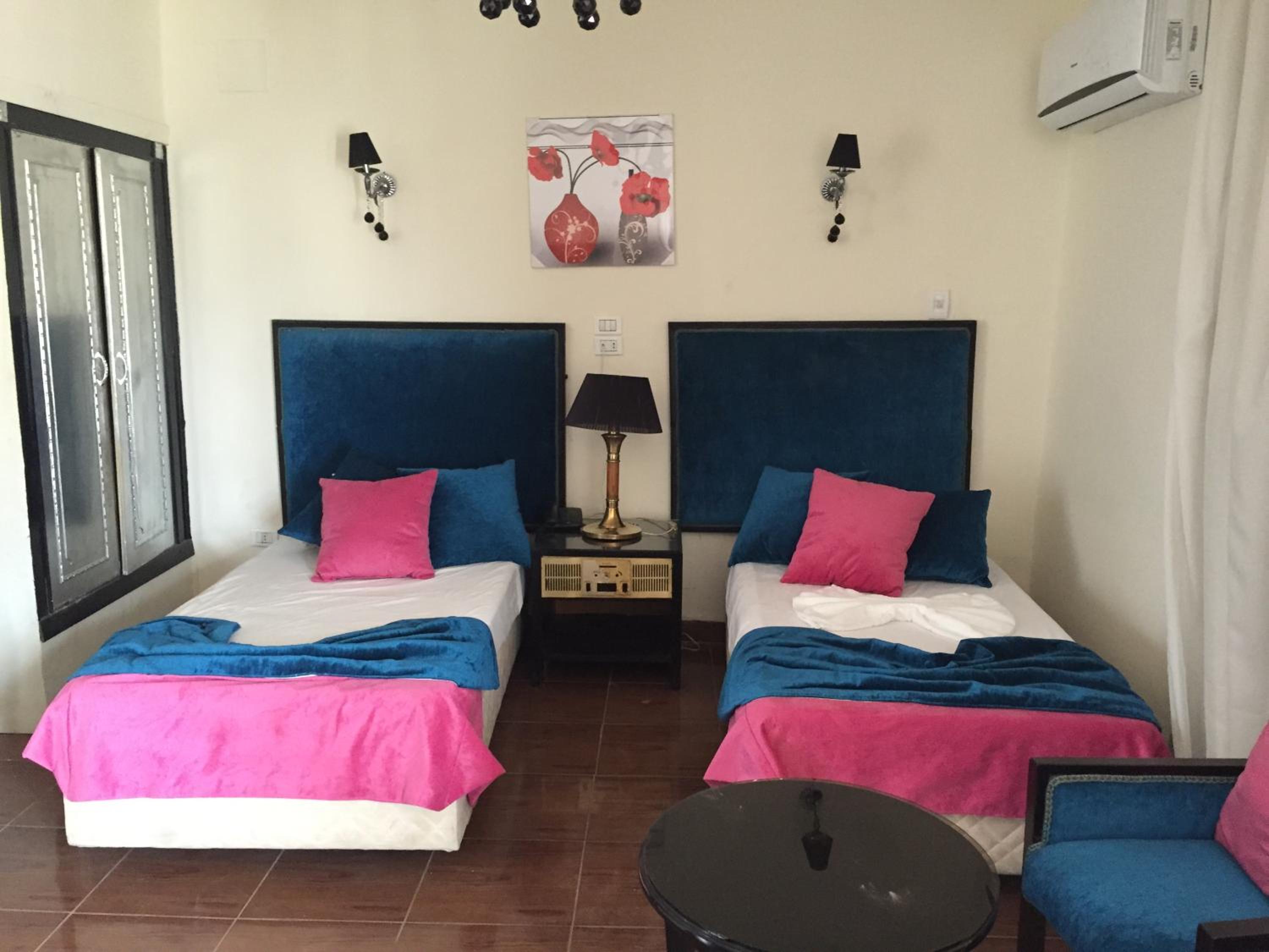 Standard Double or Twin Room - Photo 25
