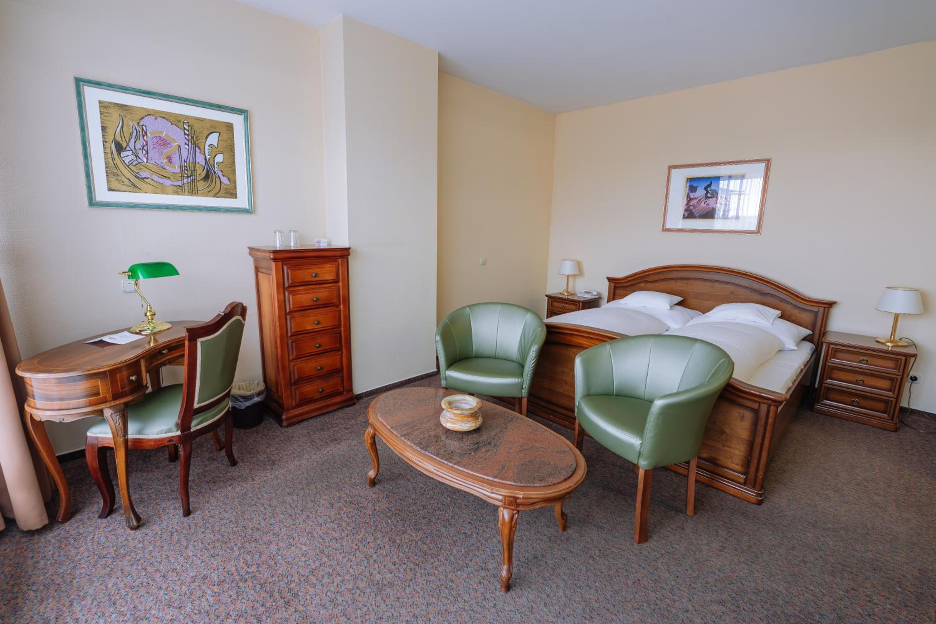 Junior Suite with Terrace